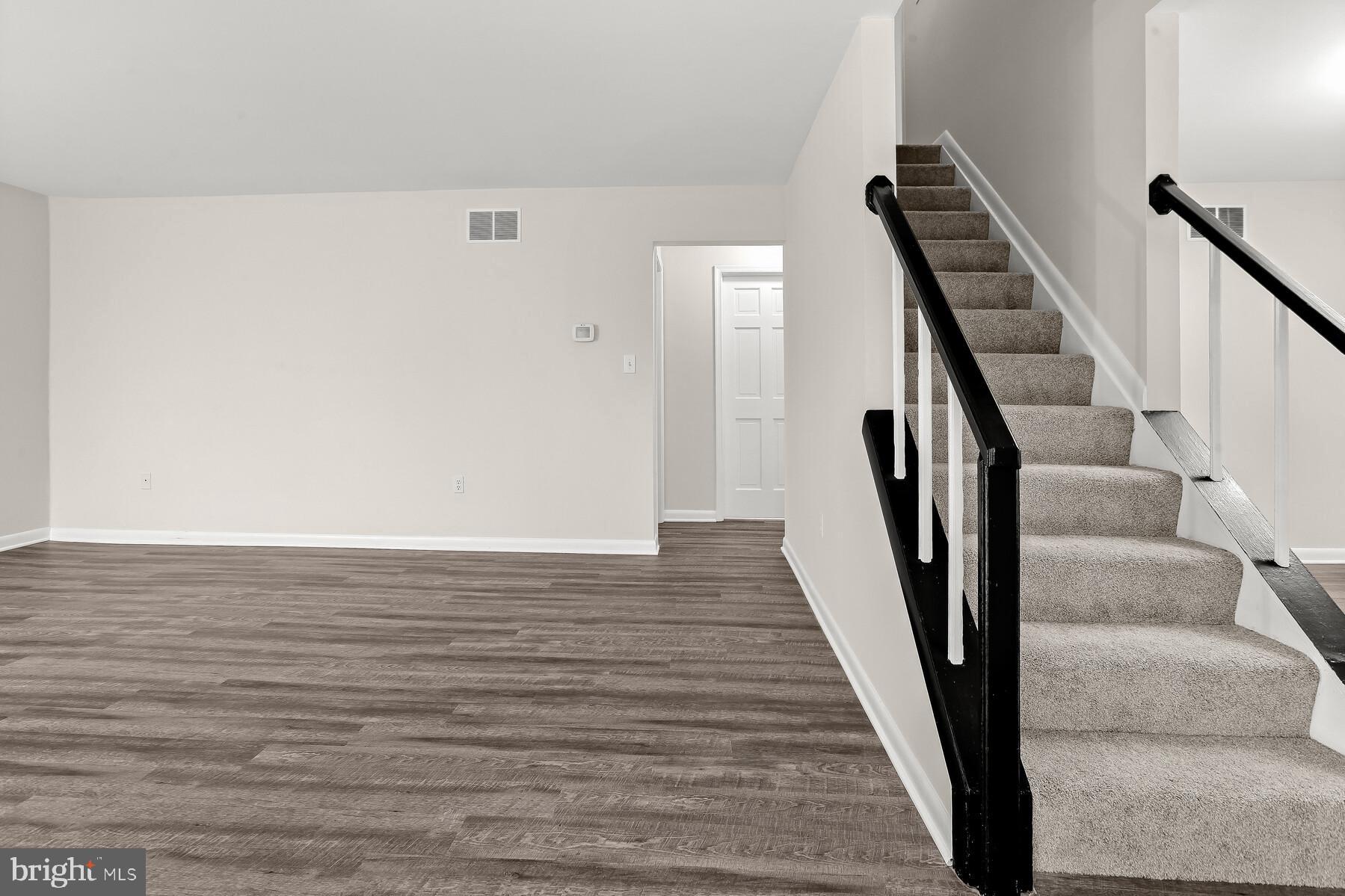 LINTHICUM - Residential