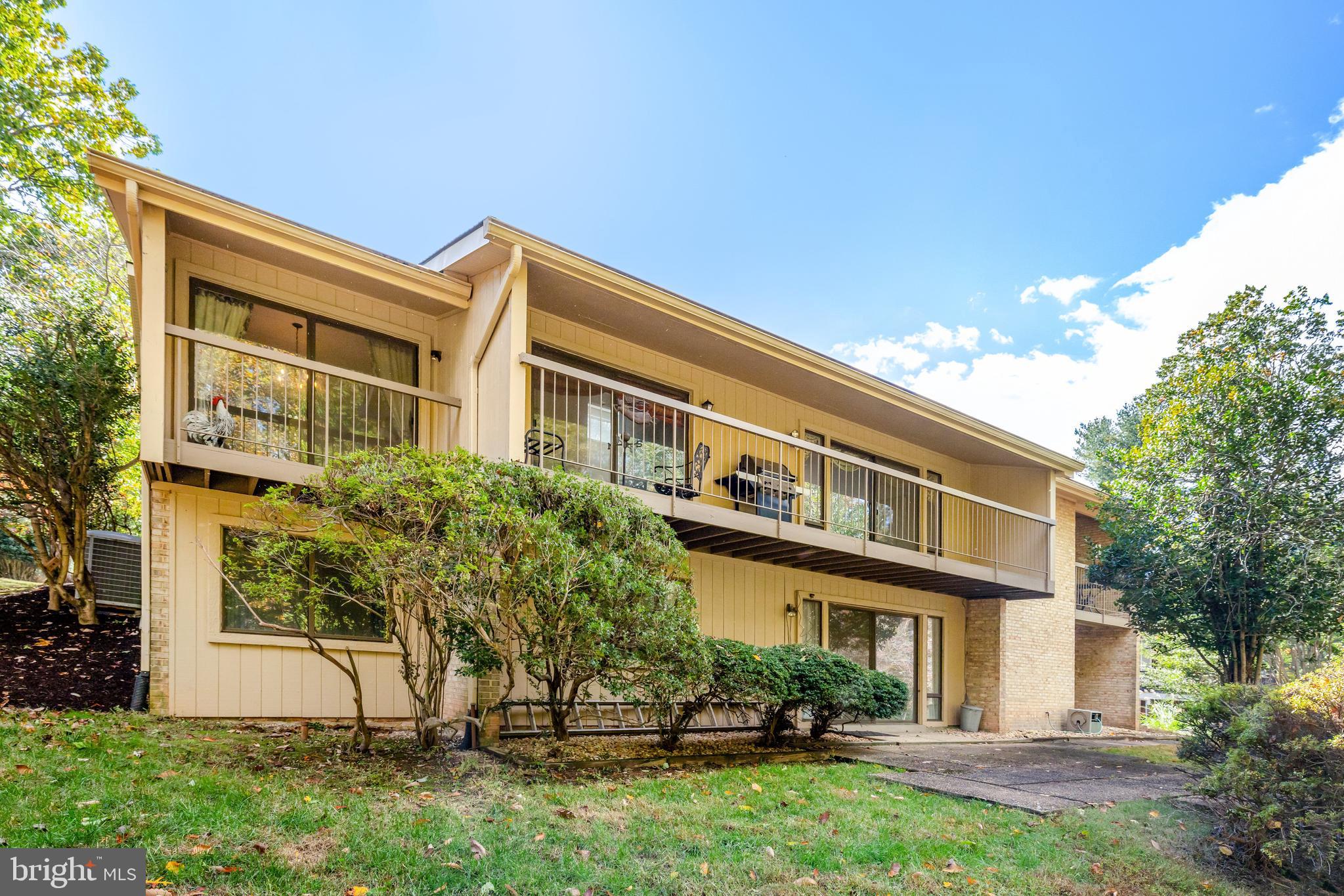 WOLF TRAP WOODS - Residential