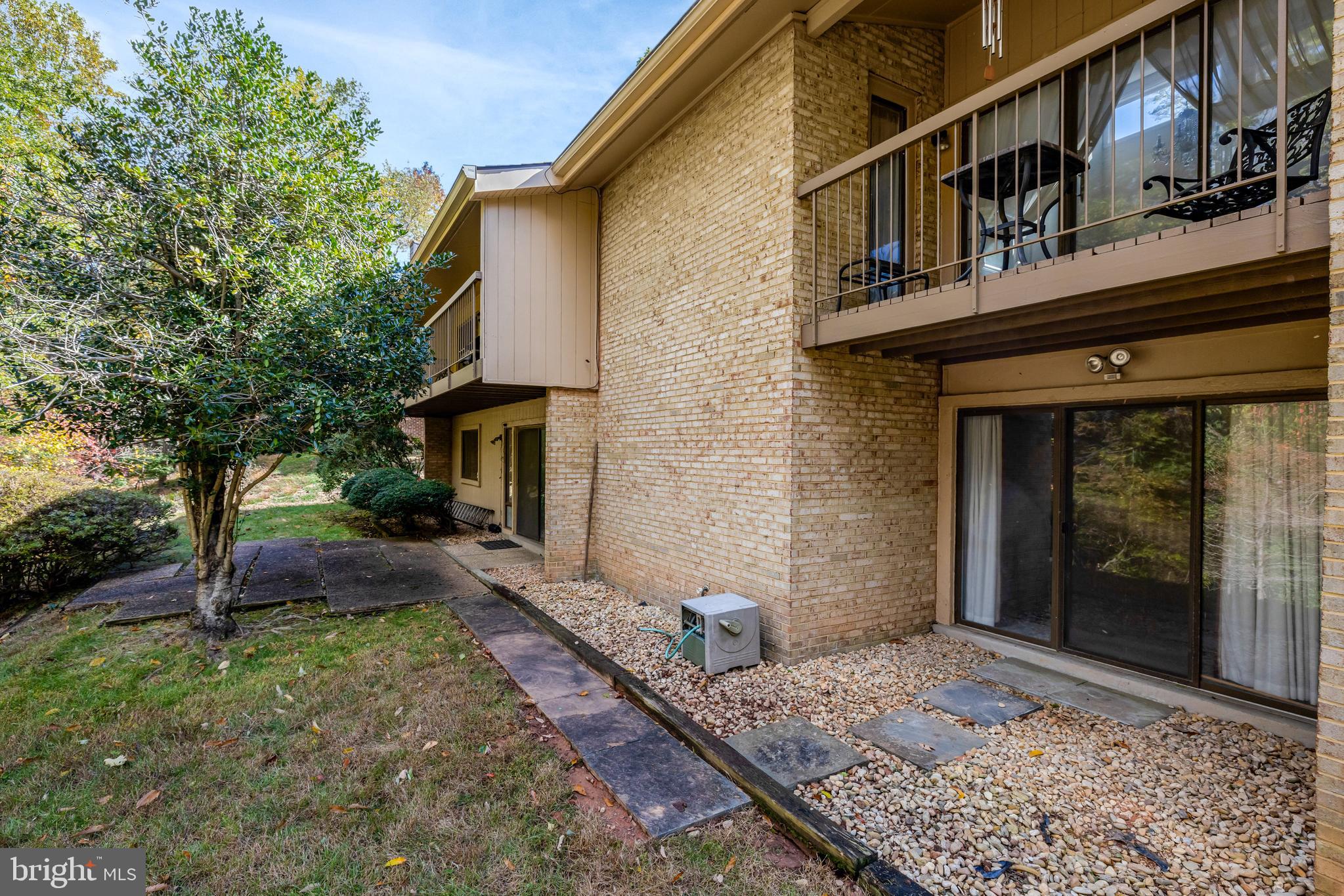 WOLF TRAP WOODS - Residential