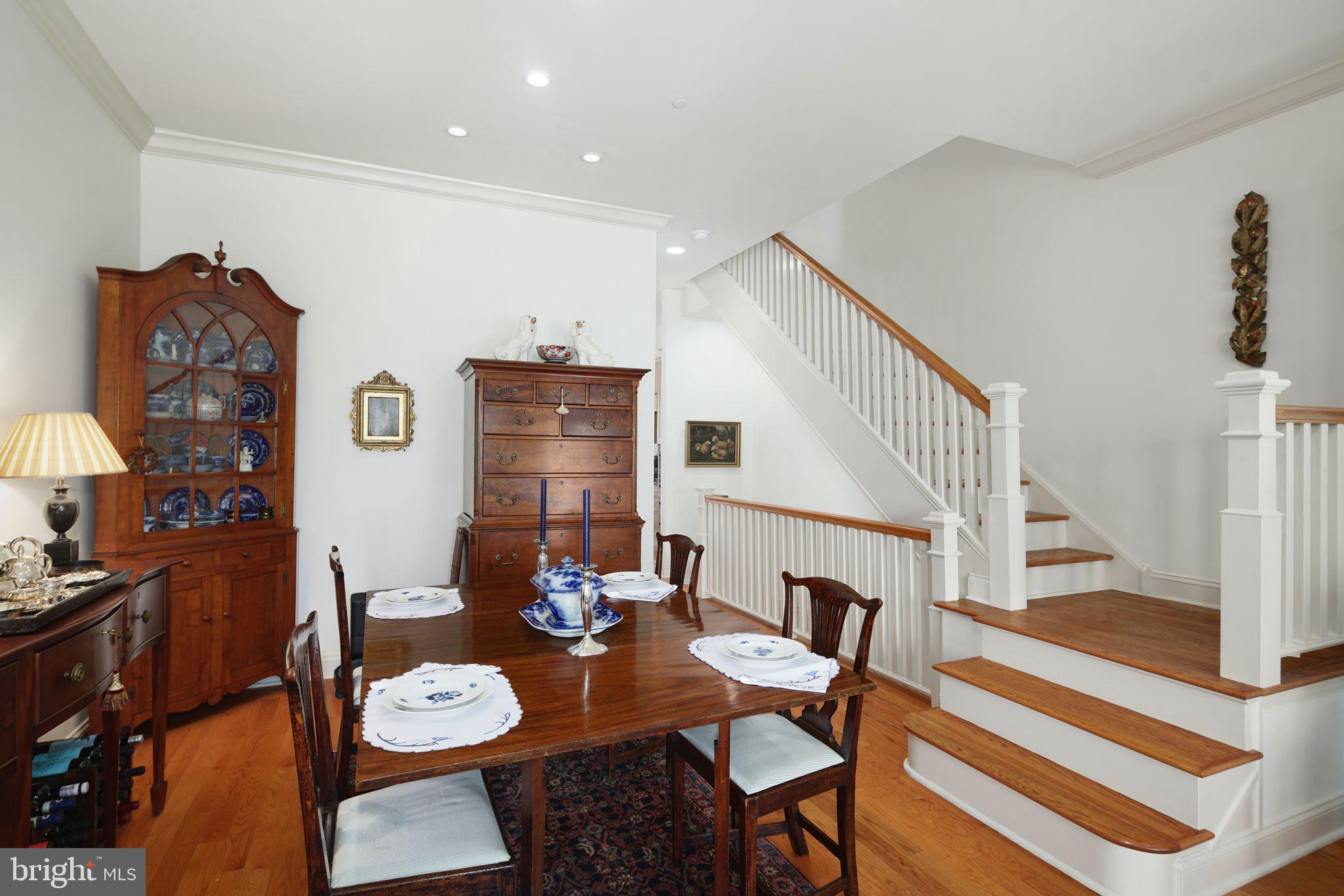 SOCIETY HILL - Residential