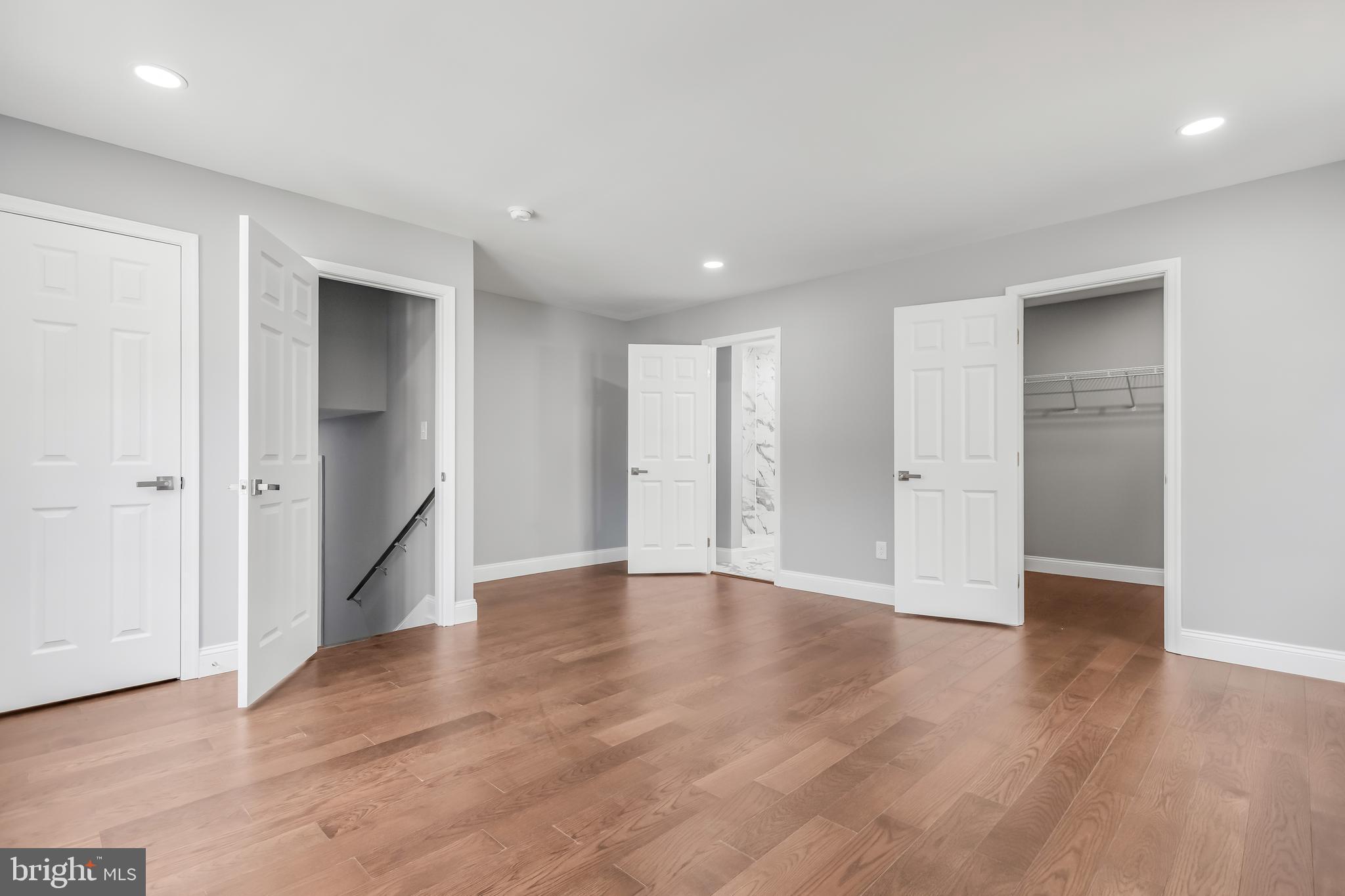 WOODS OF SHANNON - Residential