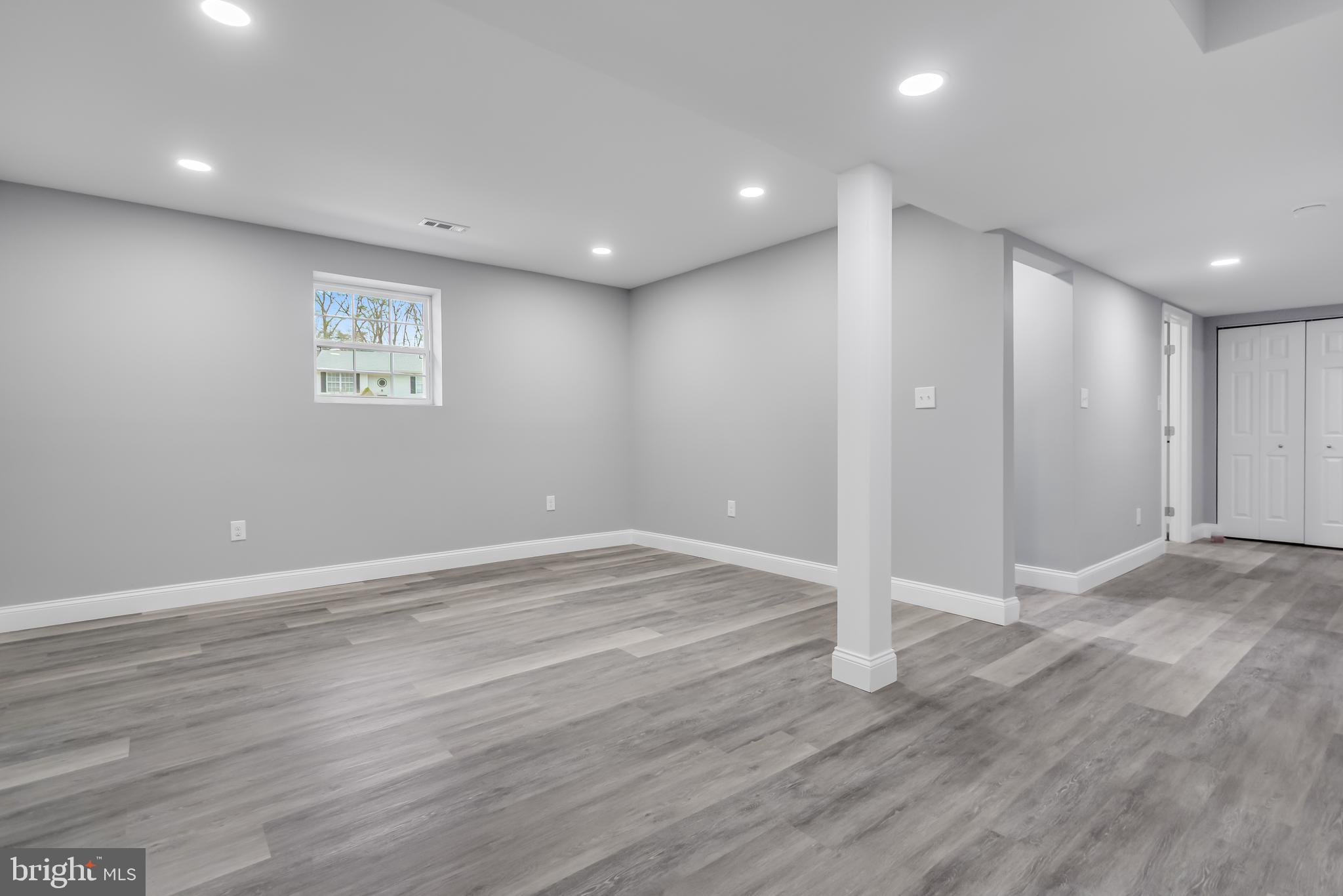 WOODS OF SHANNON - Residential