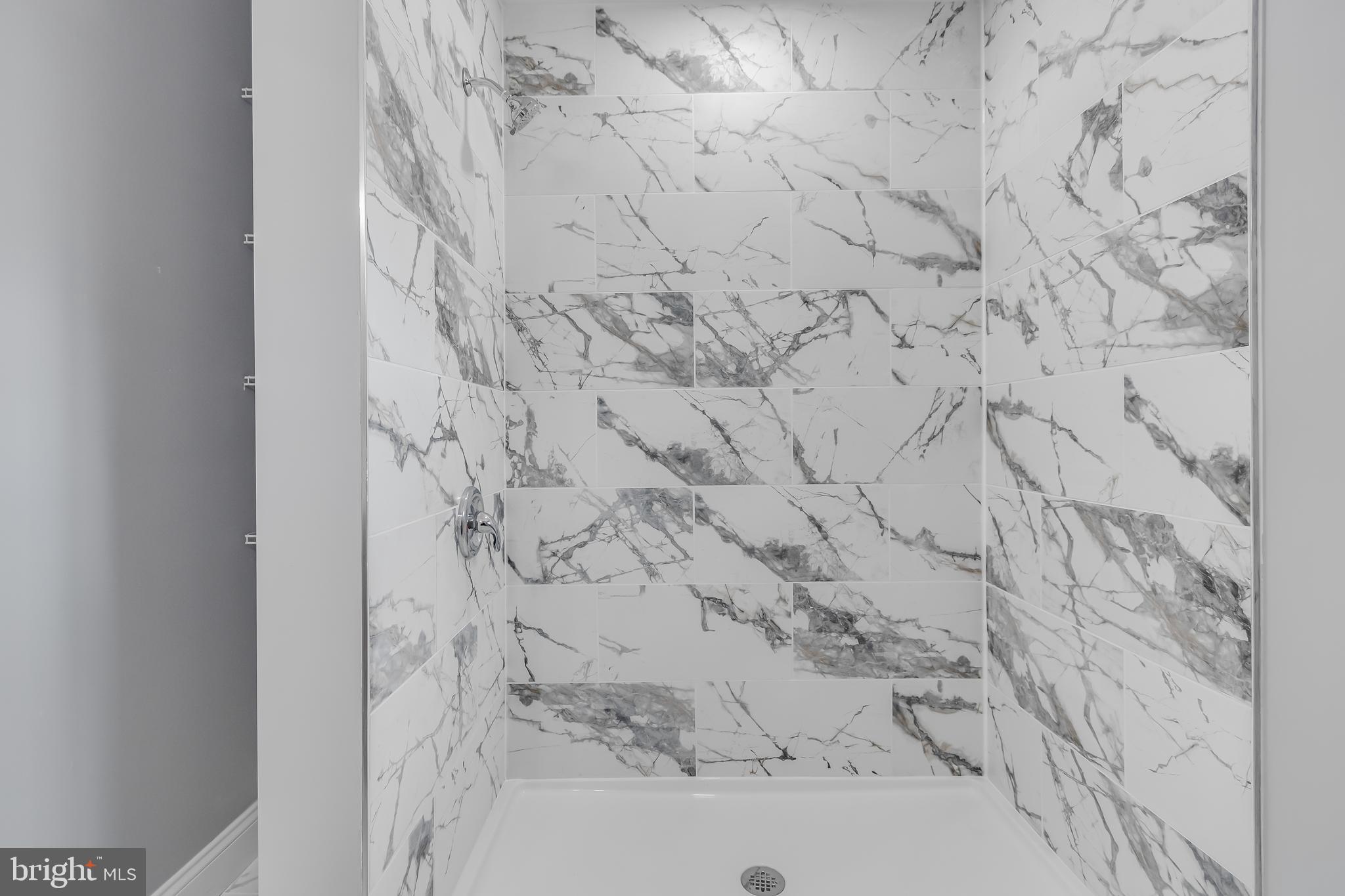 WOODS OF SHANNON - Residential