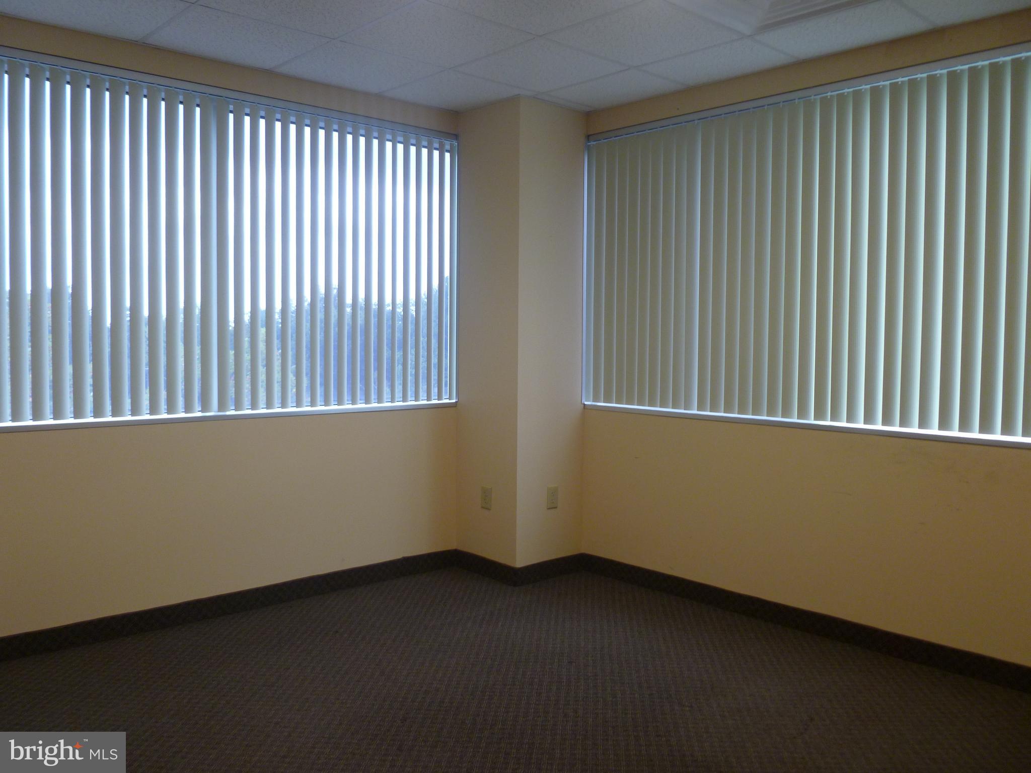 9720 CAPITAL COURT 304