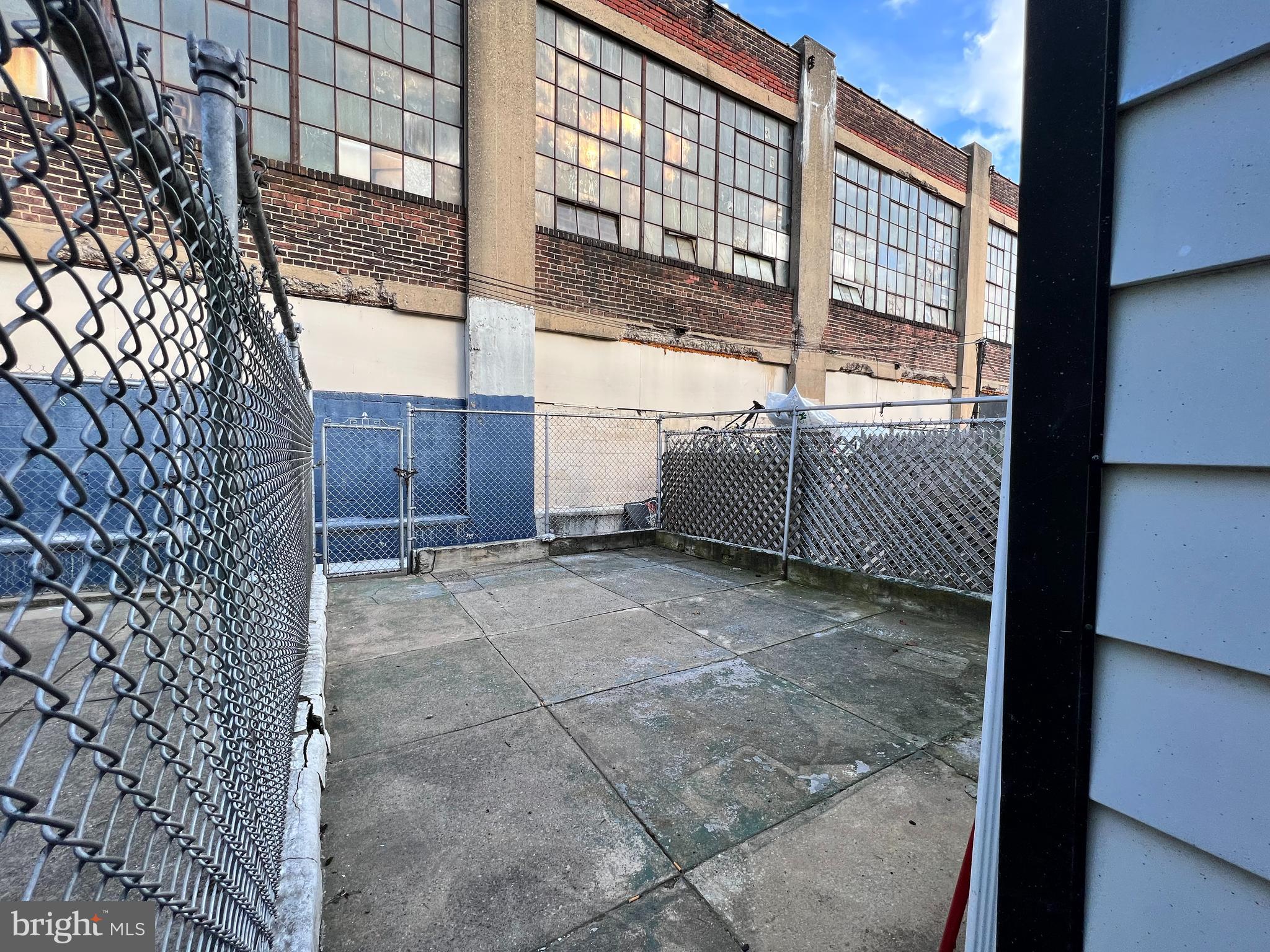 PORT RICHMOND - Residential