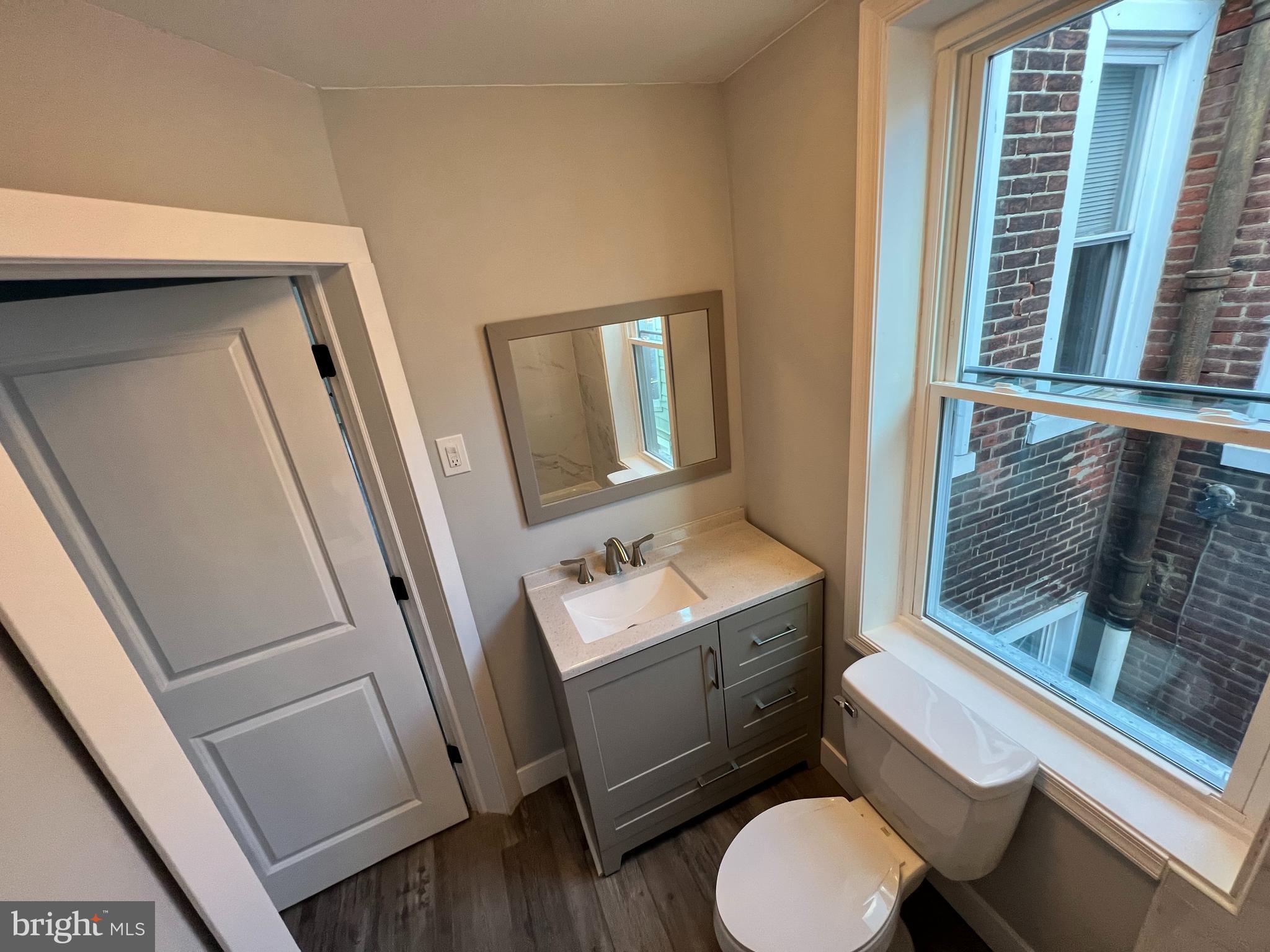 PORT RICHMOND - Residential