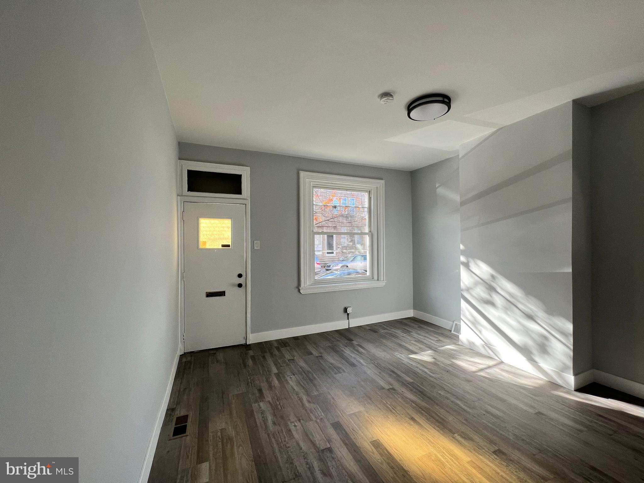 2109 E TIOGA STREET