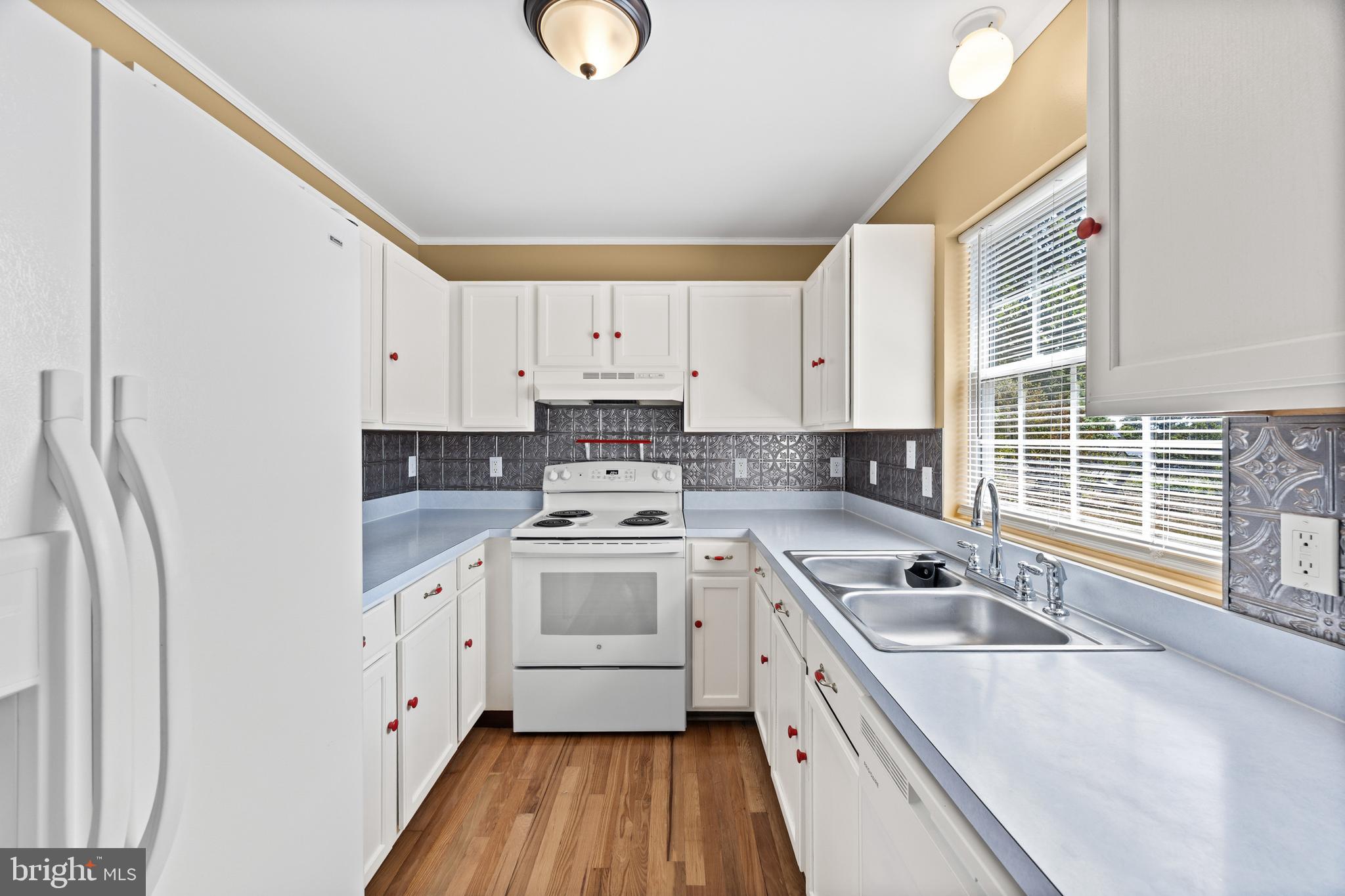 NADENBOUSCH HEIGHTS - Residential