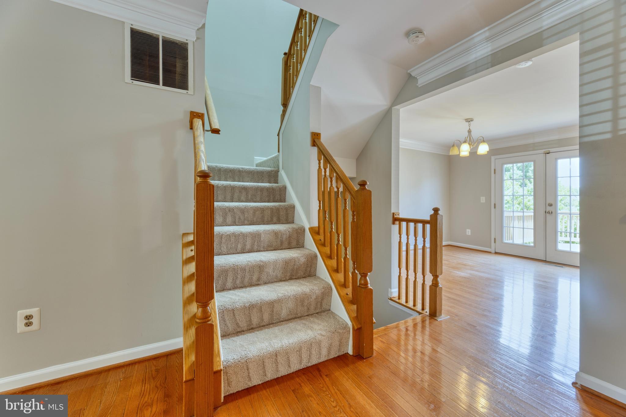 ASHBURN VILLAGE - Residential