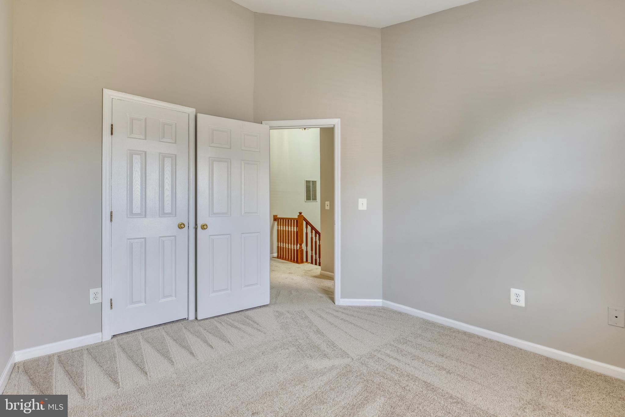 ASHBURN VILLAGE - Residential