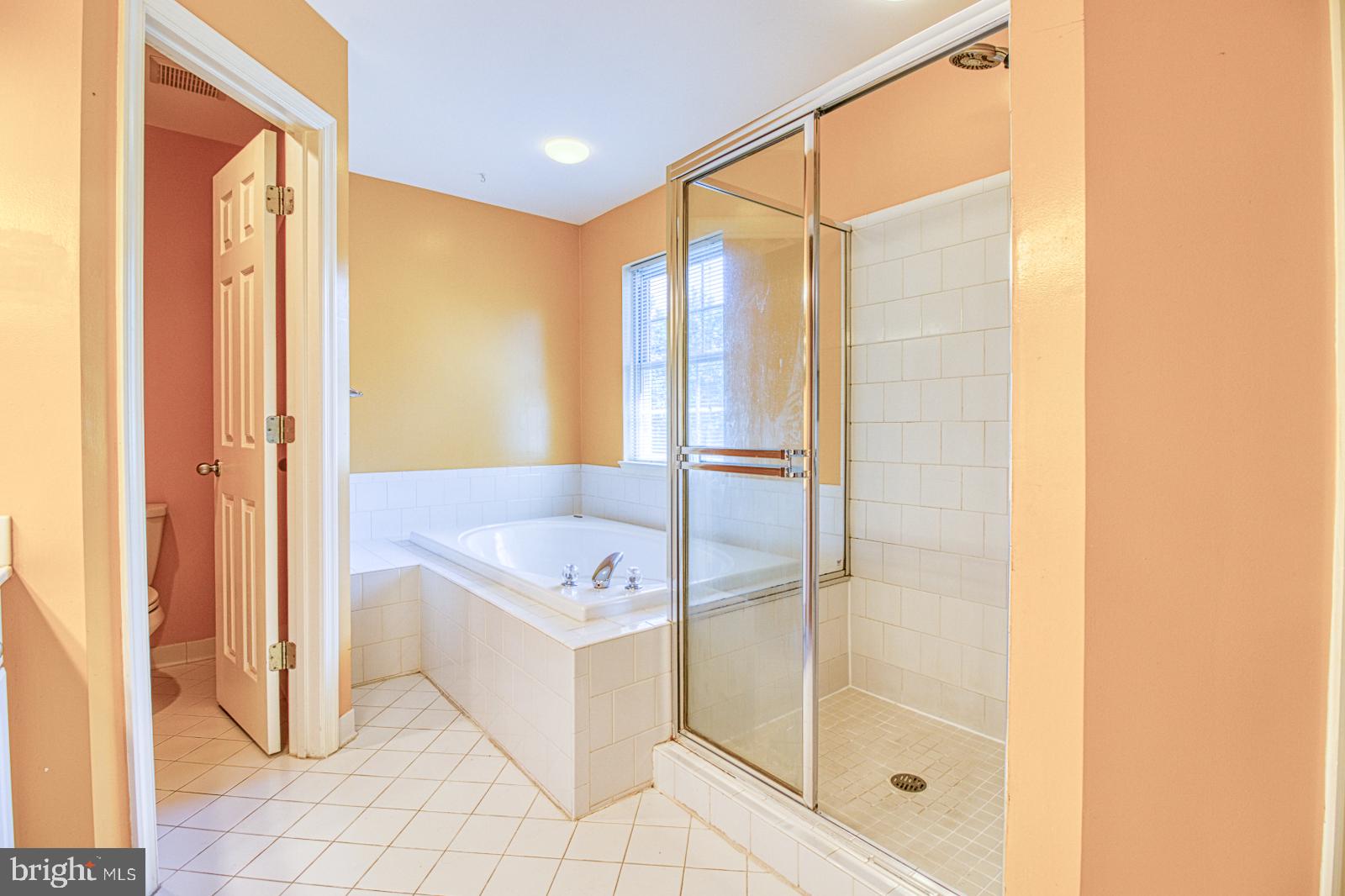 HIGHGROVE ESTATES - Residential Lease