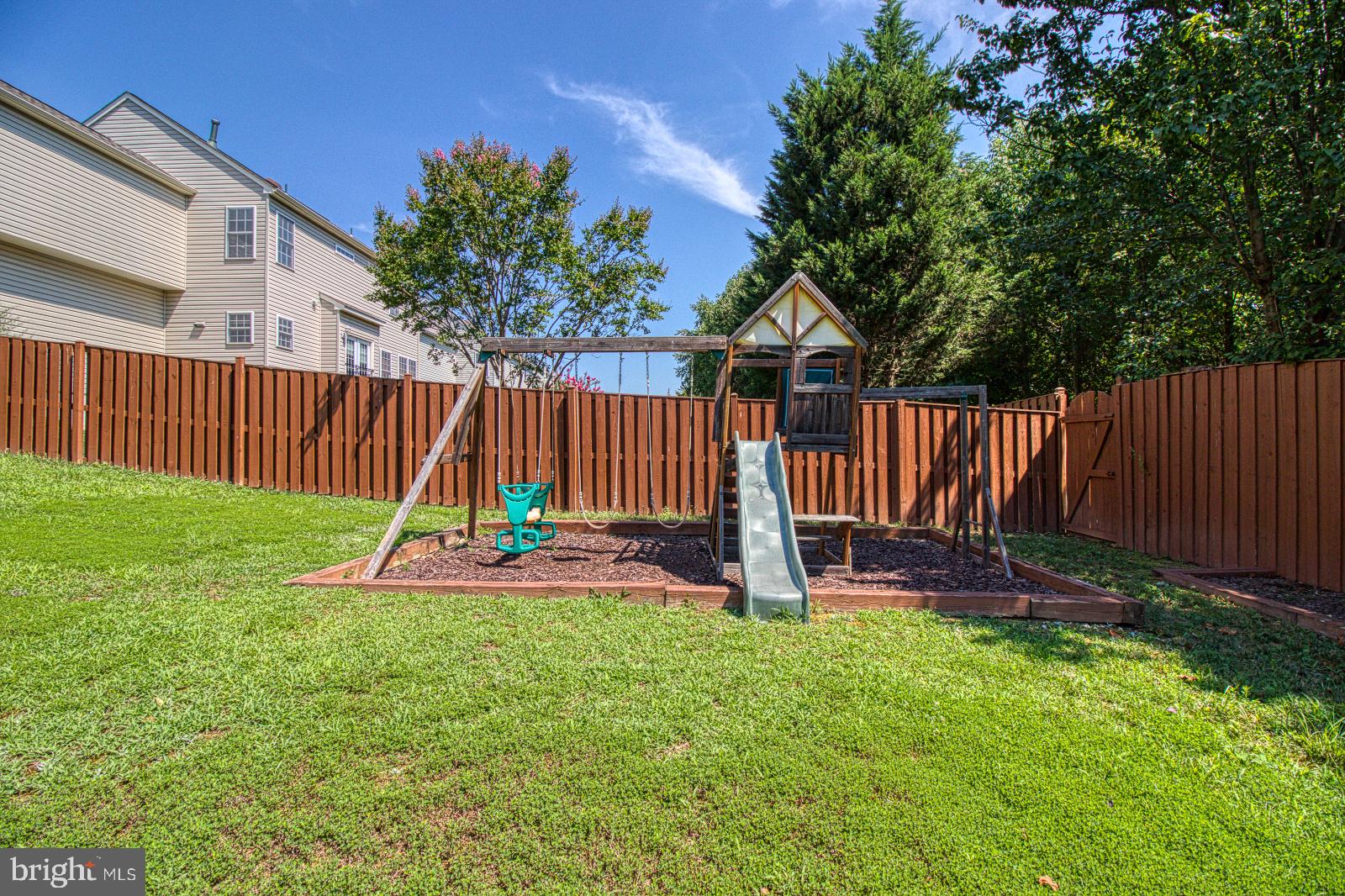 HIGHGROVE ESTATES - Residential Lease