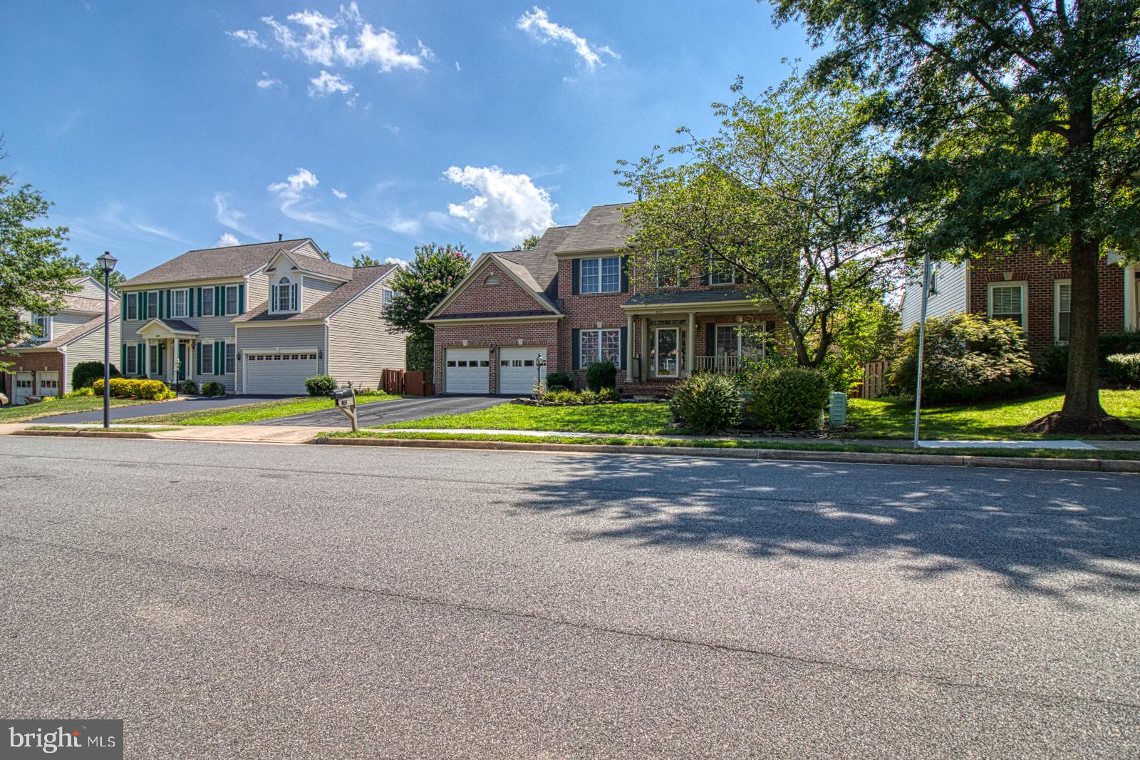 HIGHGROVE ESTATES - Residential Lease