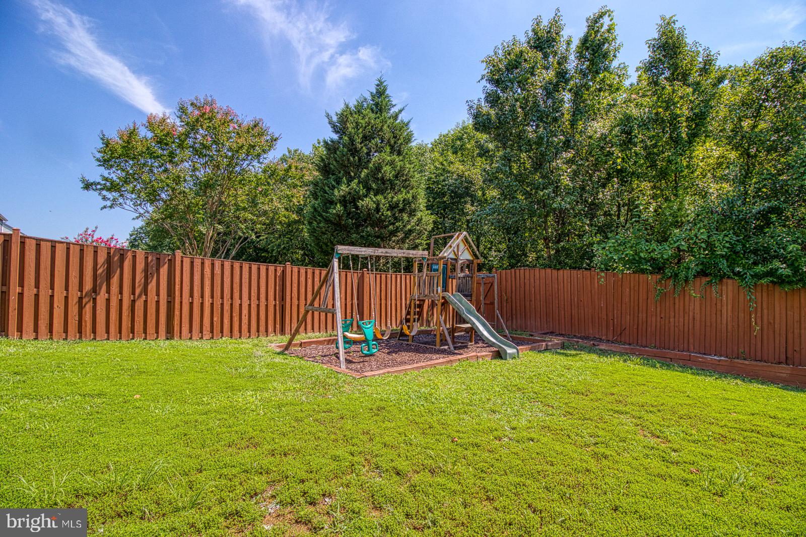 HIGHGROVE ESTATES - Residential Lease