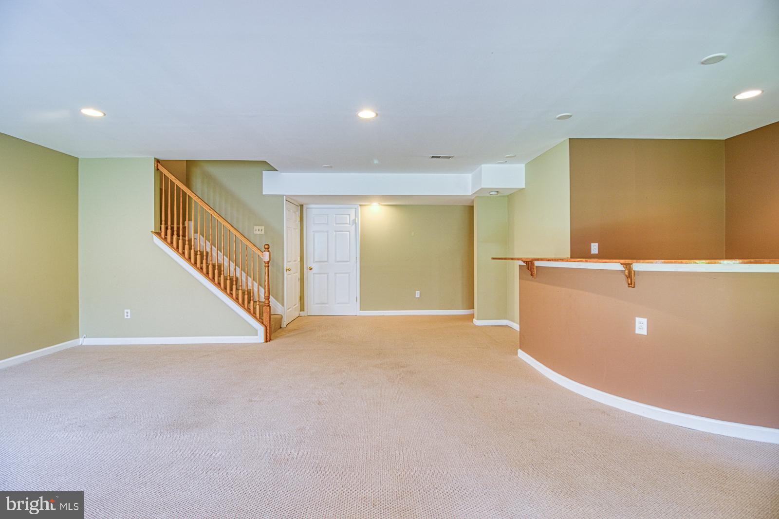 HIGHGROVE ESTATES - Residential Lease