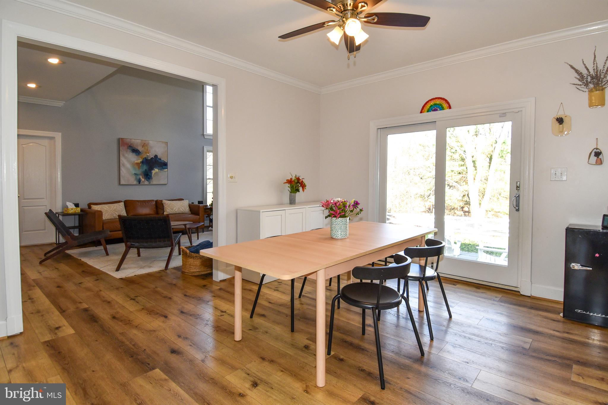 ROSE HILL FALLS - Residential