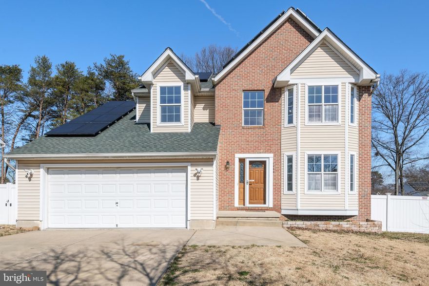 OFFER DEADLINE 12 NOON MONDAY, FEBRUARY 26 PLEASE Spacious Beauty with Inspiring  Spaces Open Floorplan with Soaring Ceilings, Gourmet Kitchen with Granite Countertops, Island and Tile Backsplash.  Vaulted Great Room features Skylight and Gas Fireplace.  Enclosed Sun Room and Deck.  Graciously sized Bedrooms and Primary Bath with Soaking Tub.  Juliette Balcony overlooks the Dramatic Great Room below.  Fenced In Yard. Unfinished Walk-Out Lower Level awaits your vision and completion! Close to everything and convenient to Ft Meade!