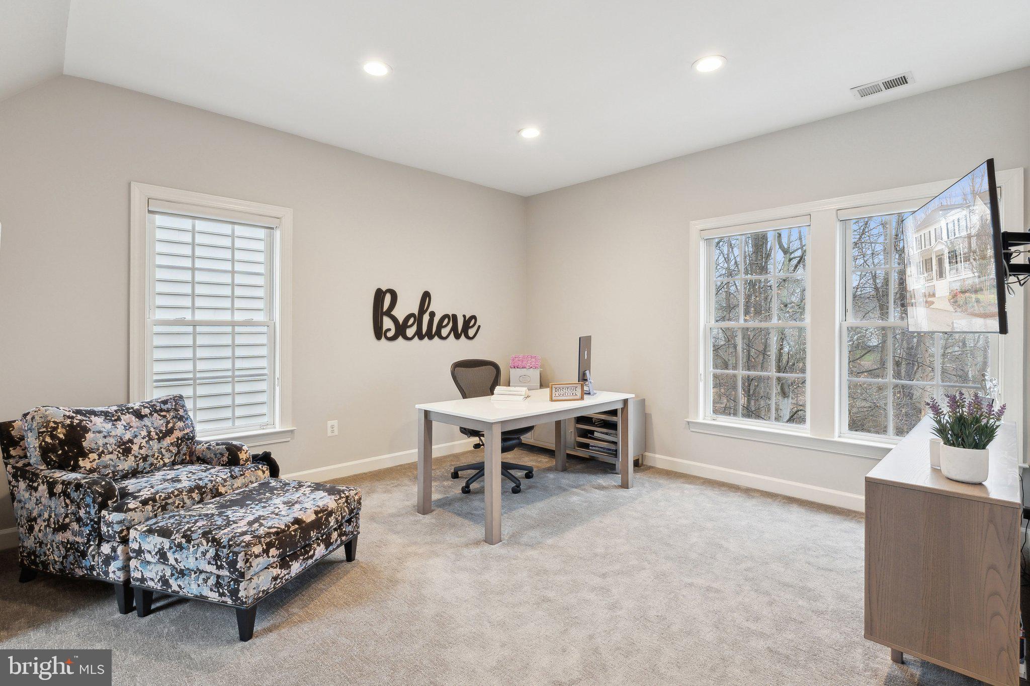 LAKELANDS - Residential