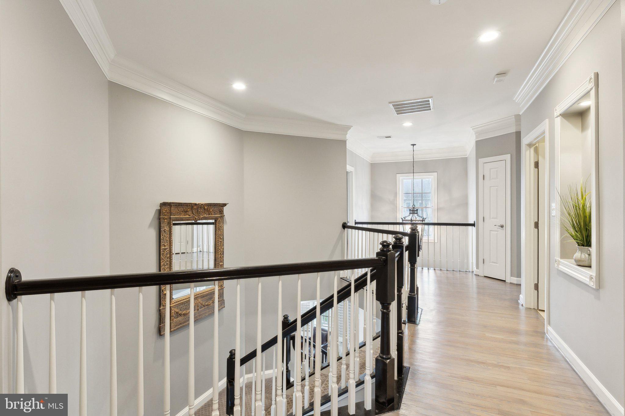 LAKELANDS - Residential