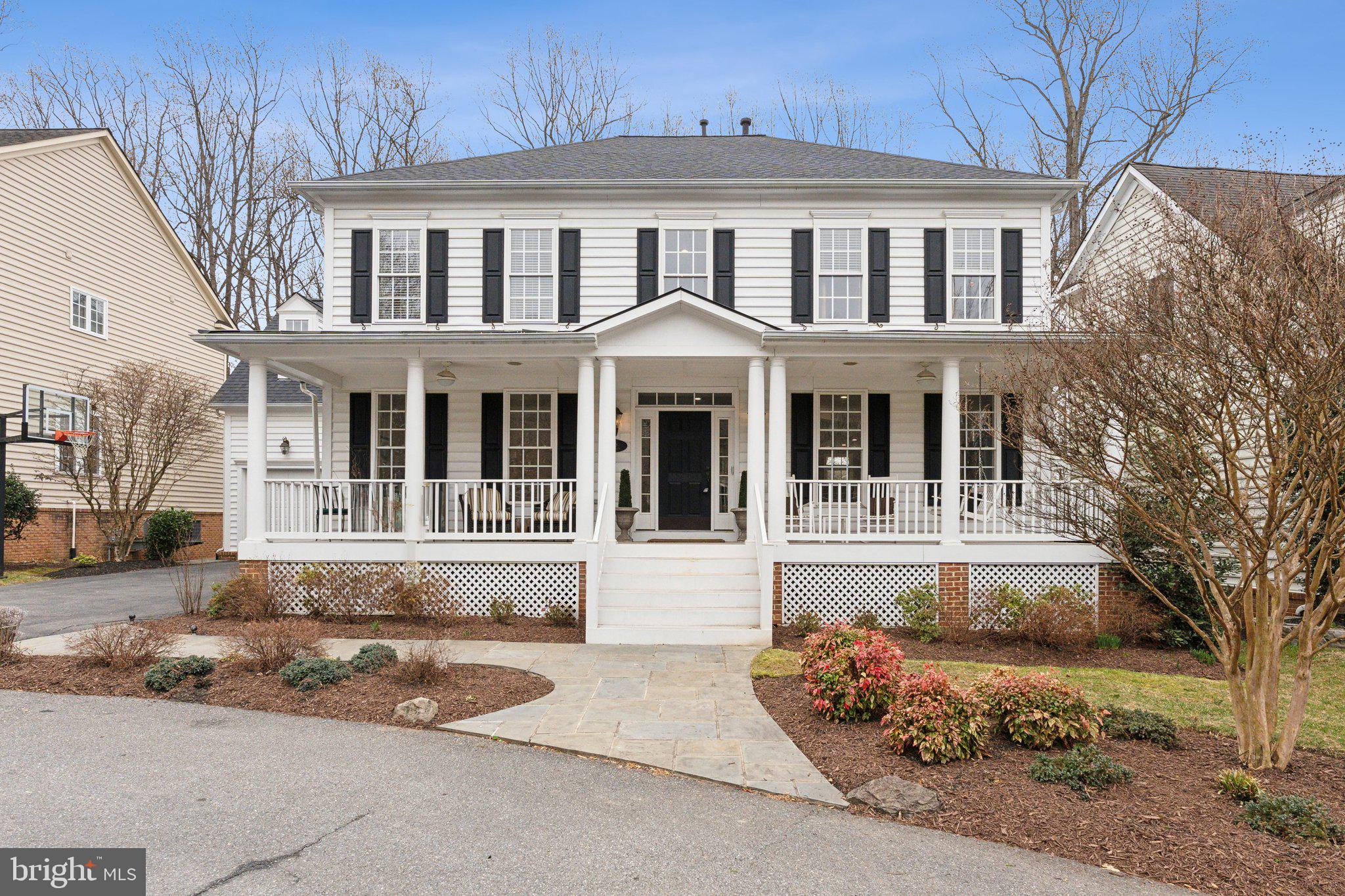 LAKELANDS - Residential