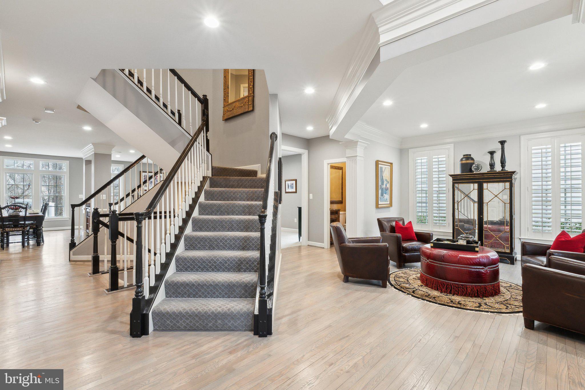 LAKELANDS - Residential