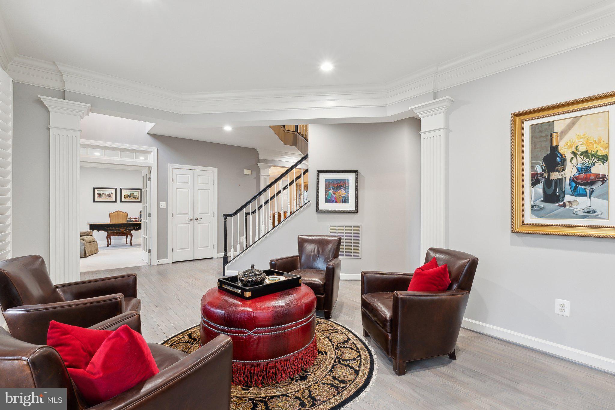 LAKELANDS - Residential