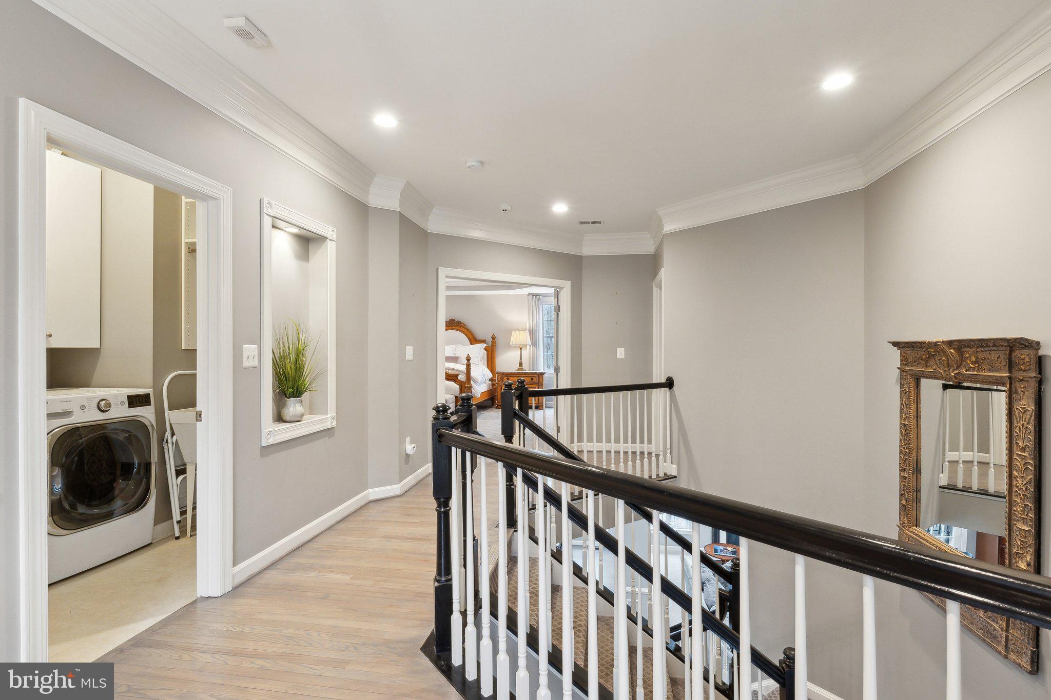 LAKELANDS - Residential