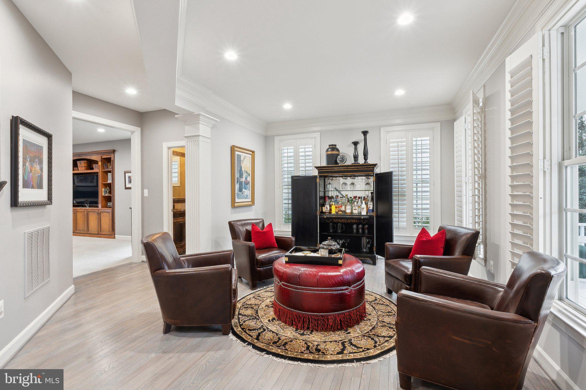 LAKELANDS - Residential