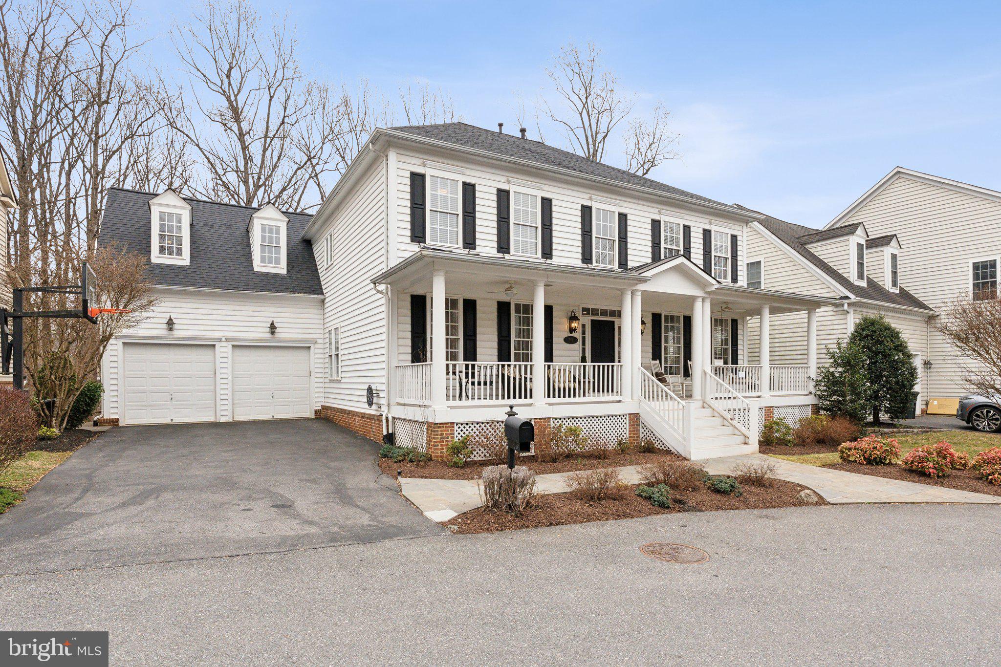 LAKELANDS - Residential