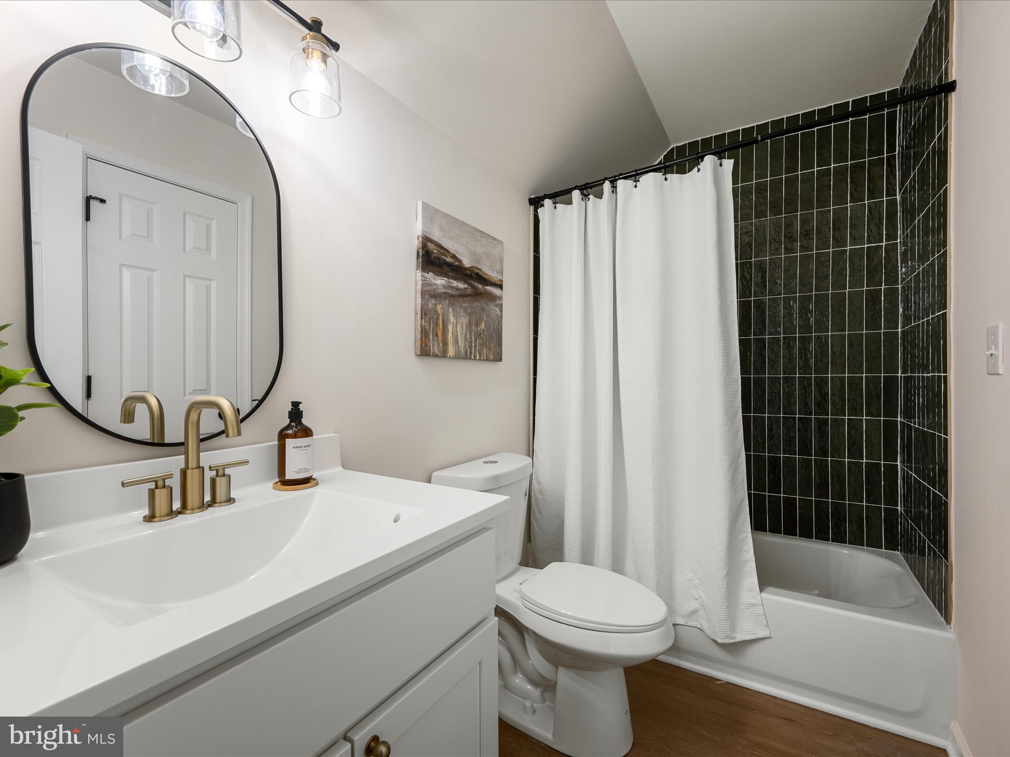 SHENANWOOD - Residential