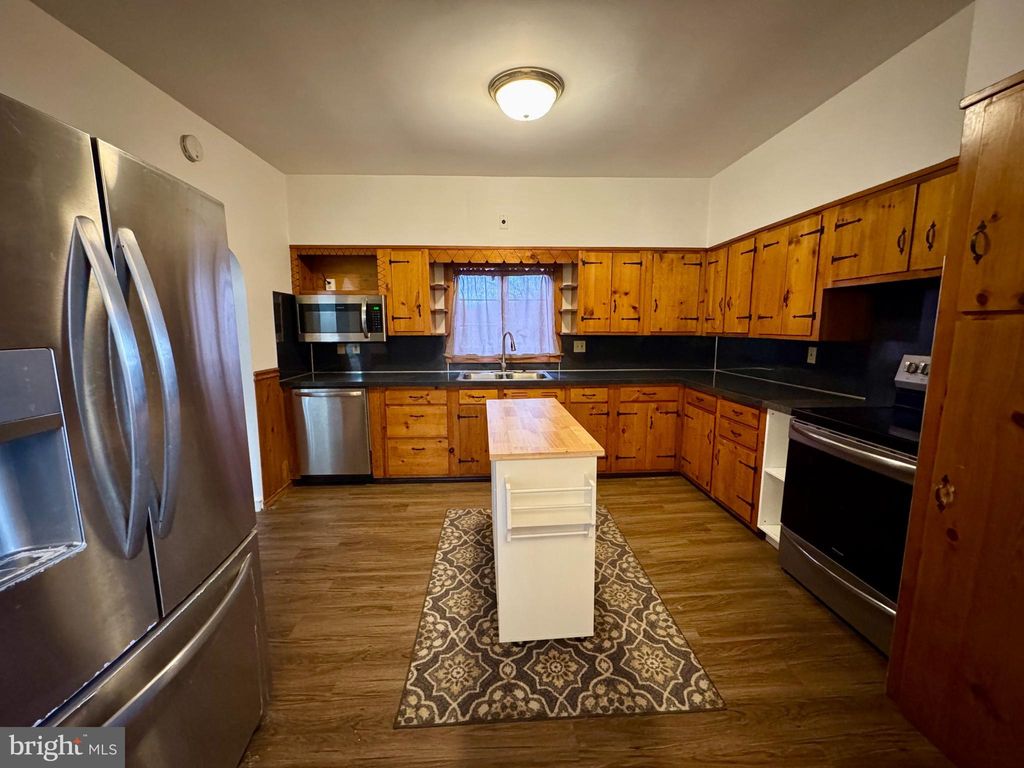 Photo of 180 Sassamansville Road, GILBERTSVILLE, PA 19525 (MLS # PAMC2163586)