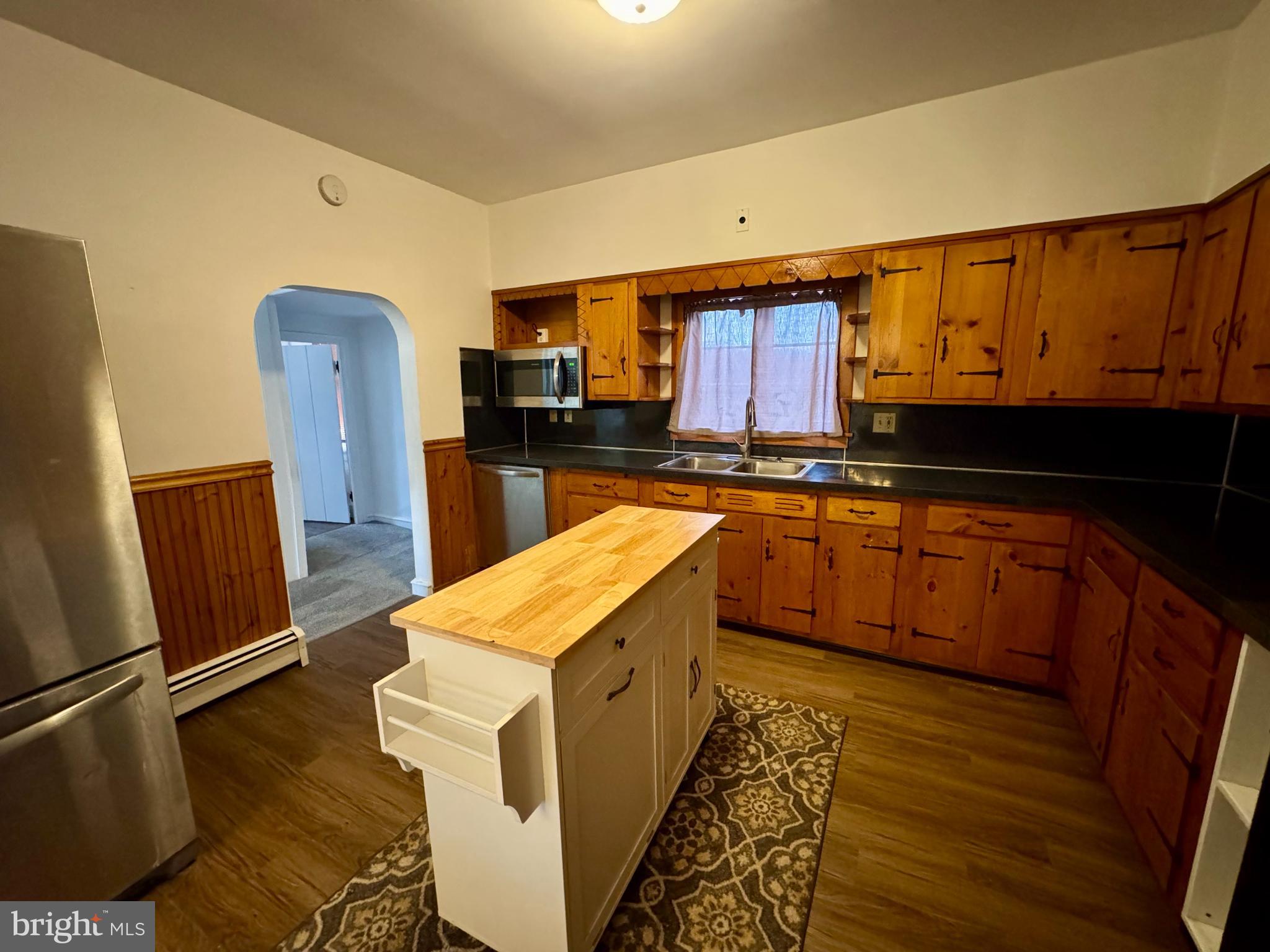 180 SASSAMANSVILLE ROAD