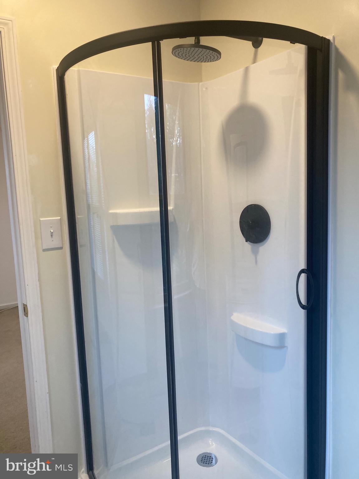 WALLACE MANOR - Residential Lease