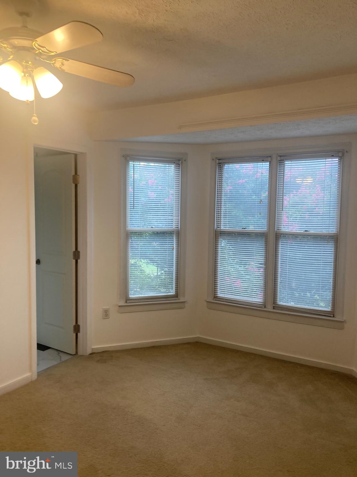 WALLACE MANOR - Residential Lease