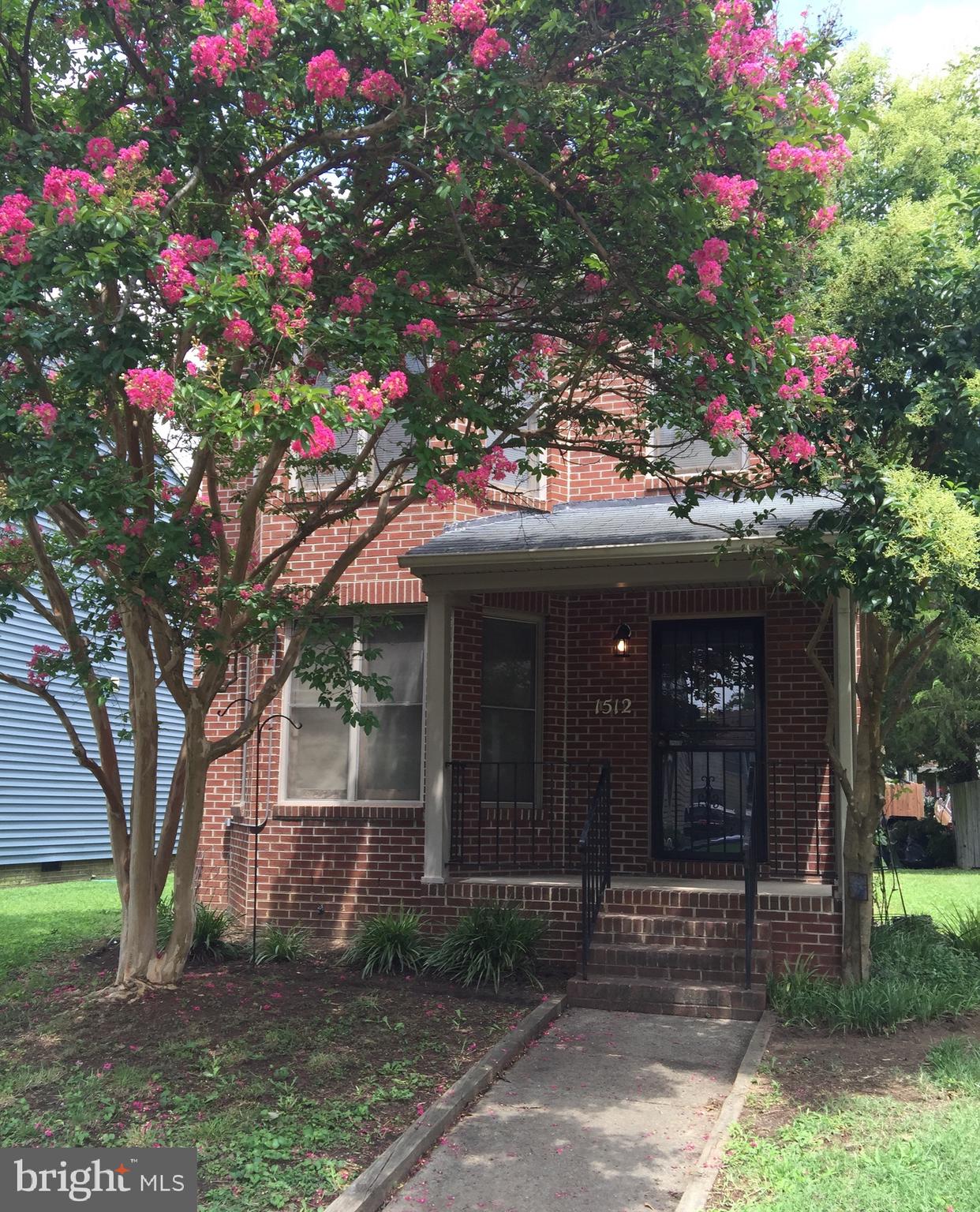 WALLACE MANOR - Residential Lease