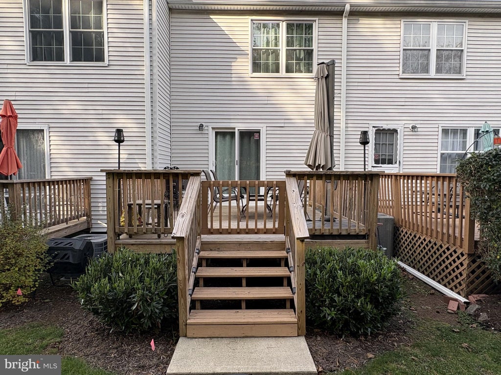 Photo of 1602 Newbury Court, FLEMINGTON, NJ 08822 (MLS # NJHT2005552)