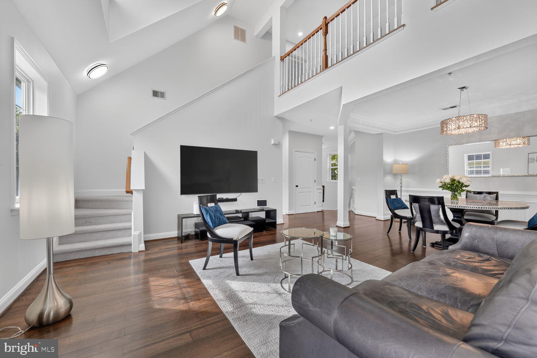 13992 GREENDALE DRIVE
