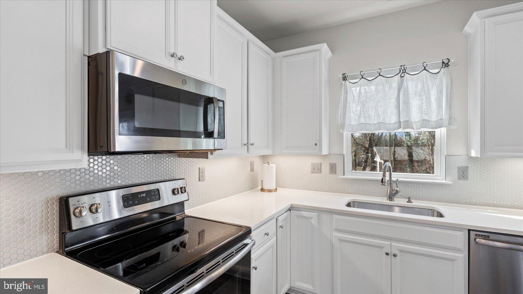 QUIET WATERS AT NORMAN CREEK - Residential