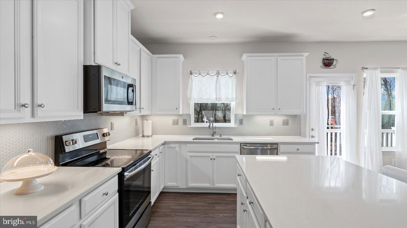 QUIET WATERS AT NORMAN CREEK - Residential