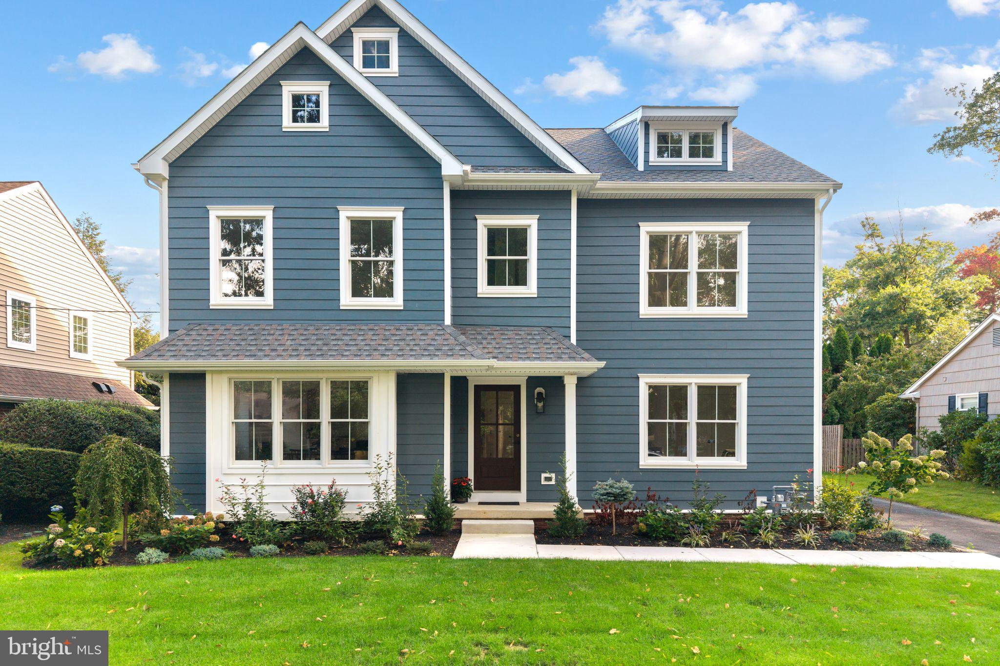 406 LONGWOOD DRIVE