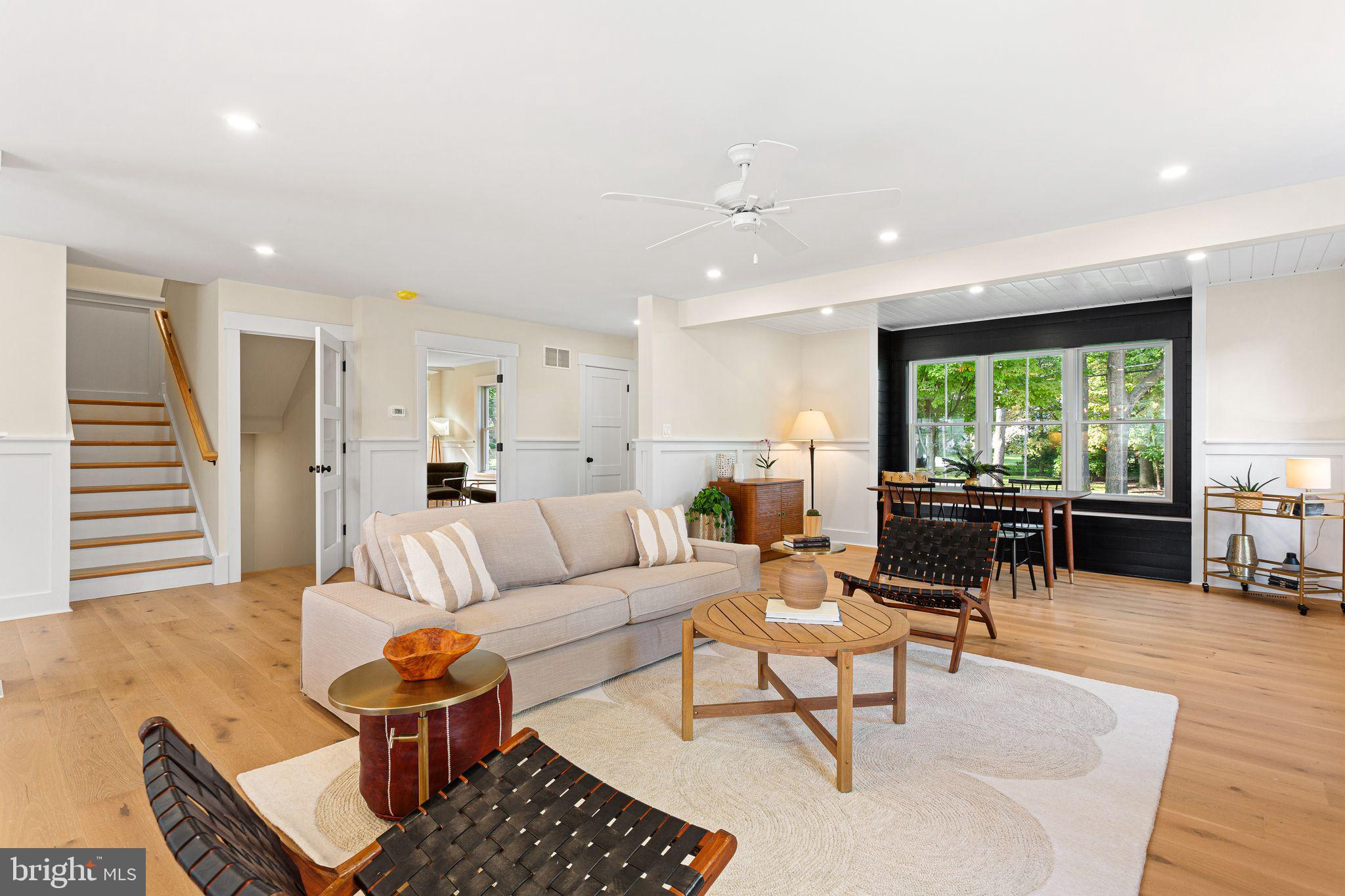 406 LONGWOOD DRIVE