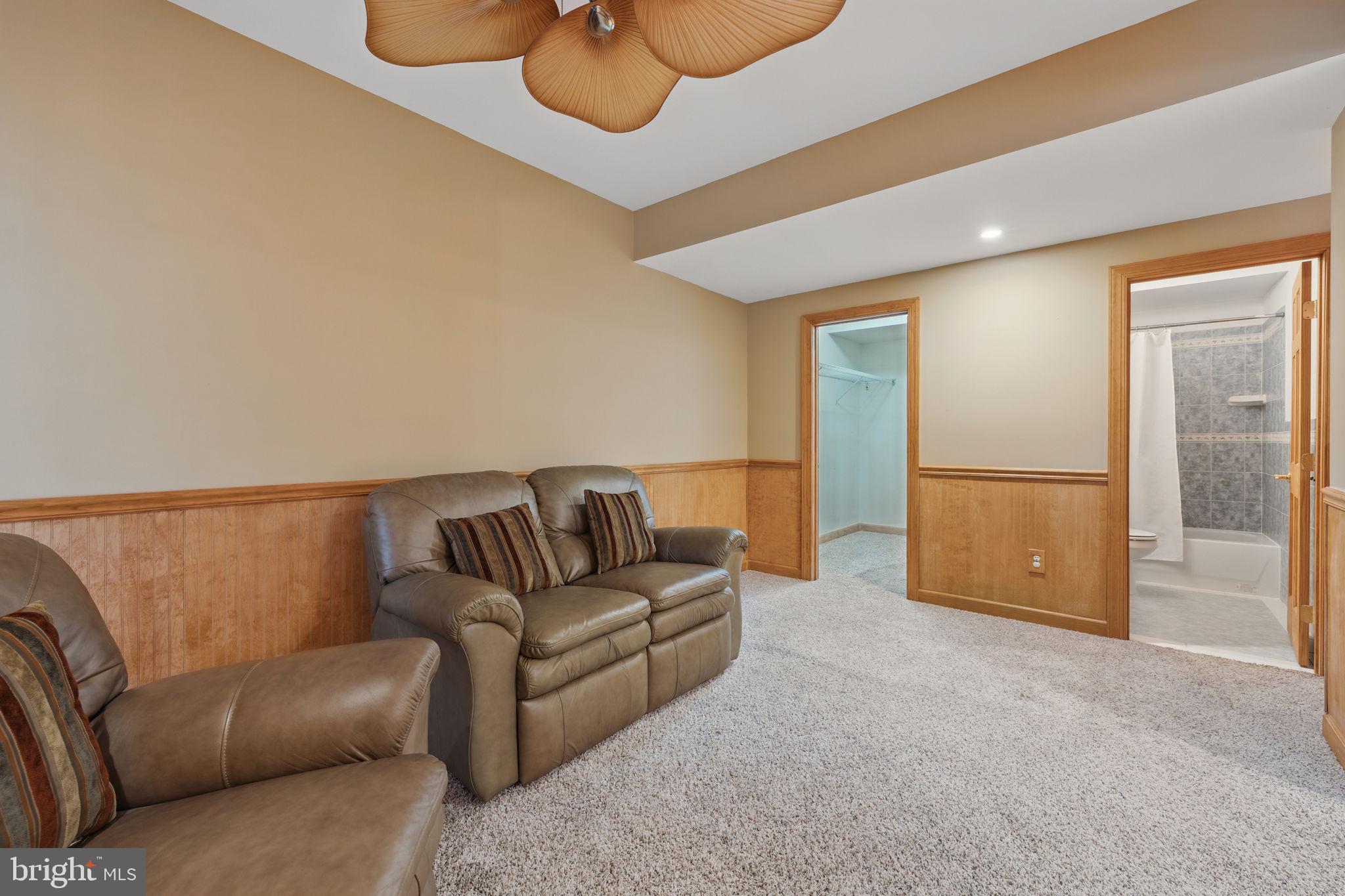 PRINCE WILLIAM TOWN CENTER - Residential