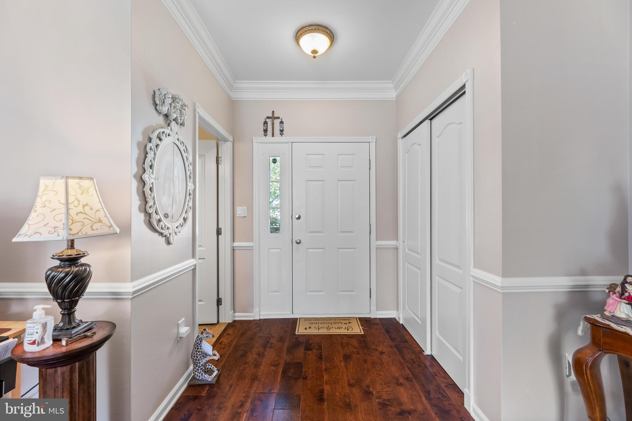 6 BROWNSTONE ROAD