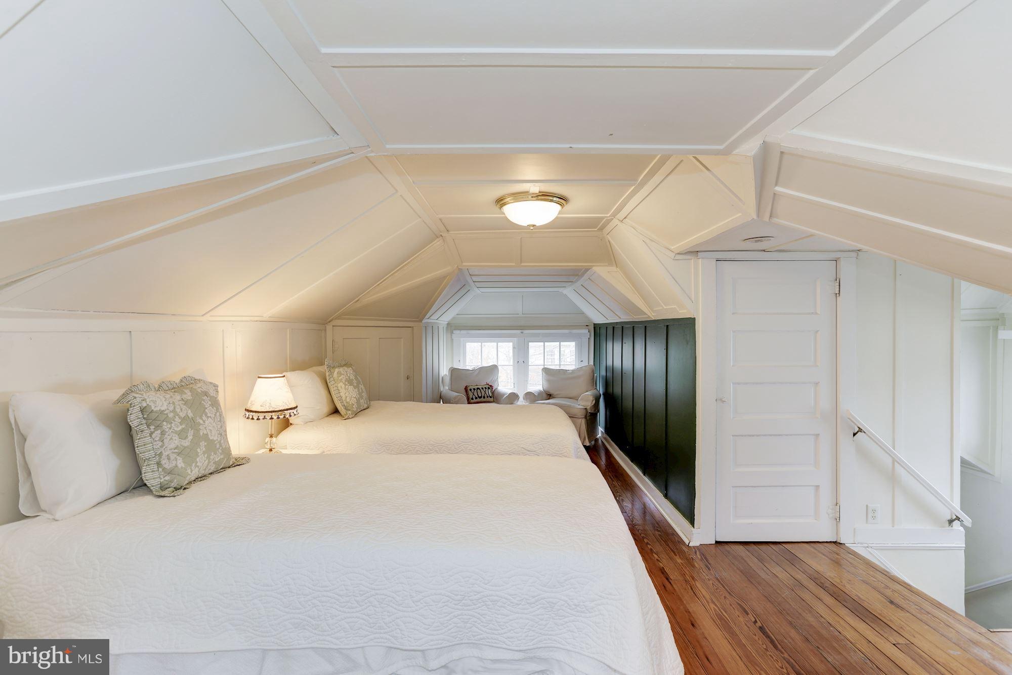 MURRAY HILL - Residential