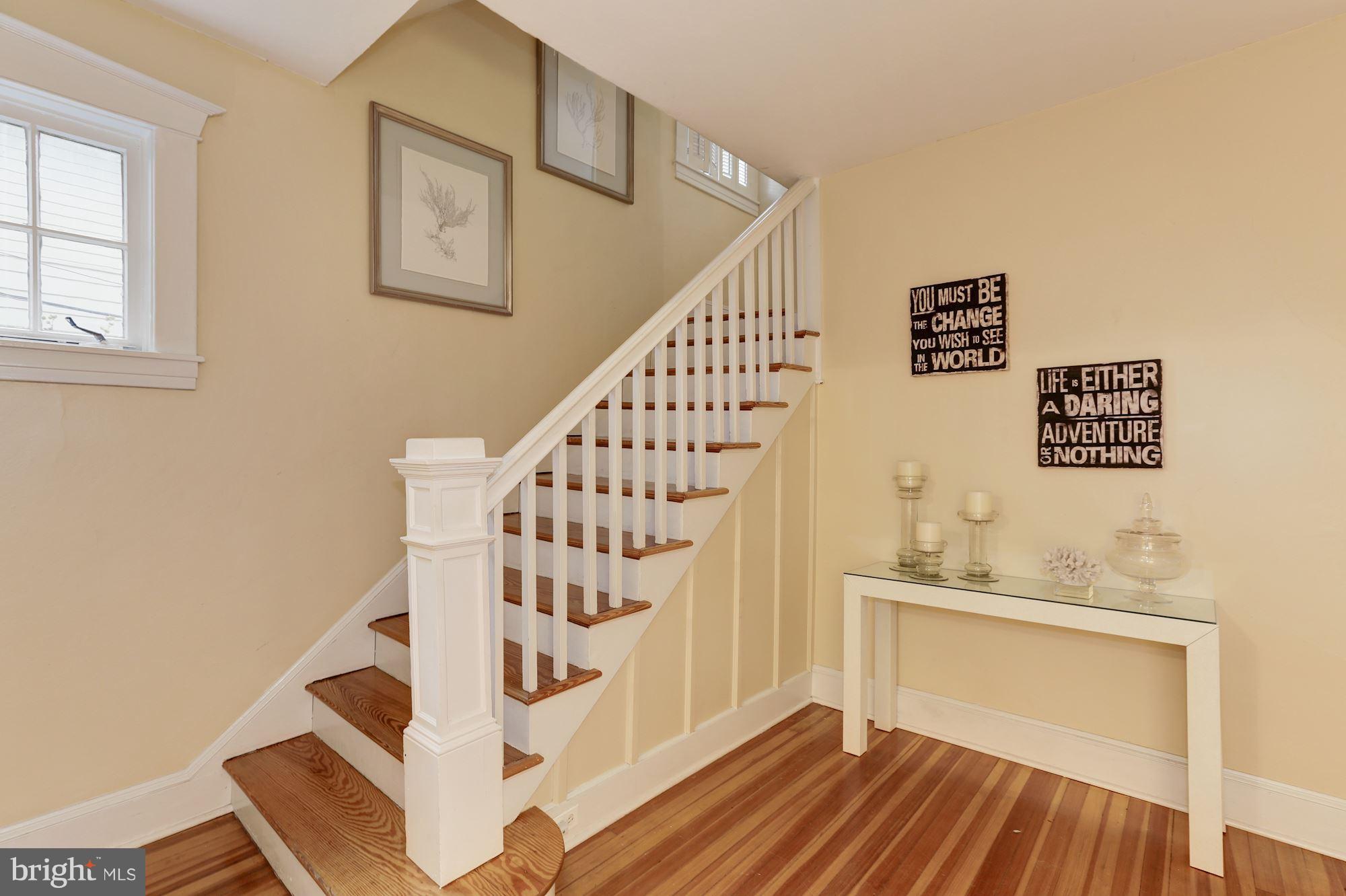 MURRAY HILL - Residential