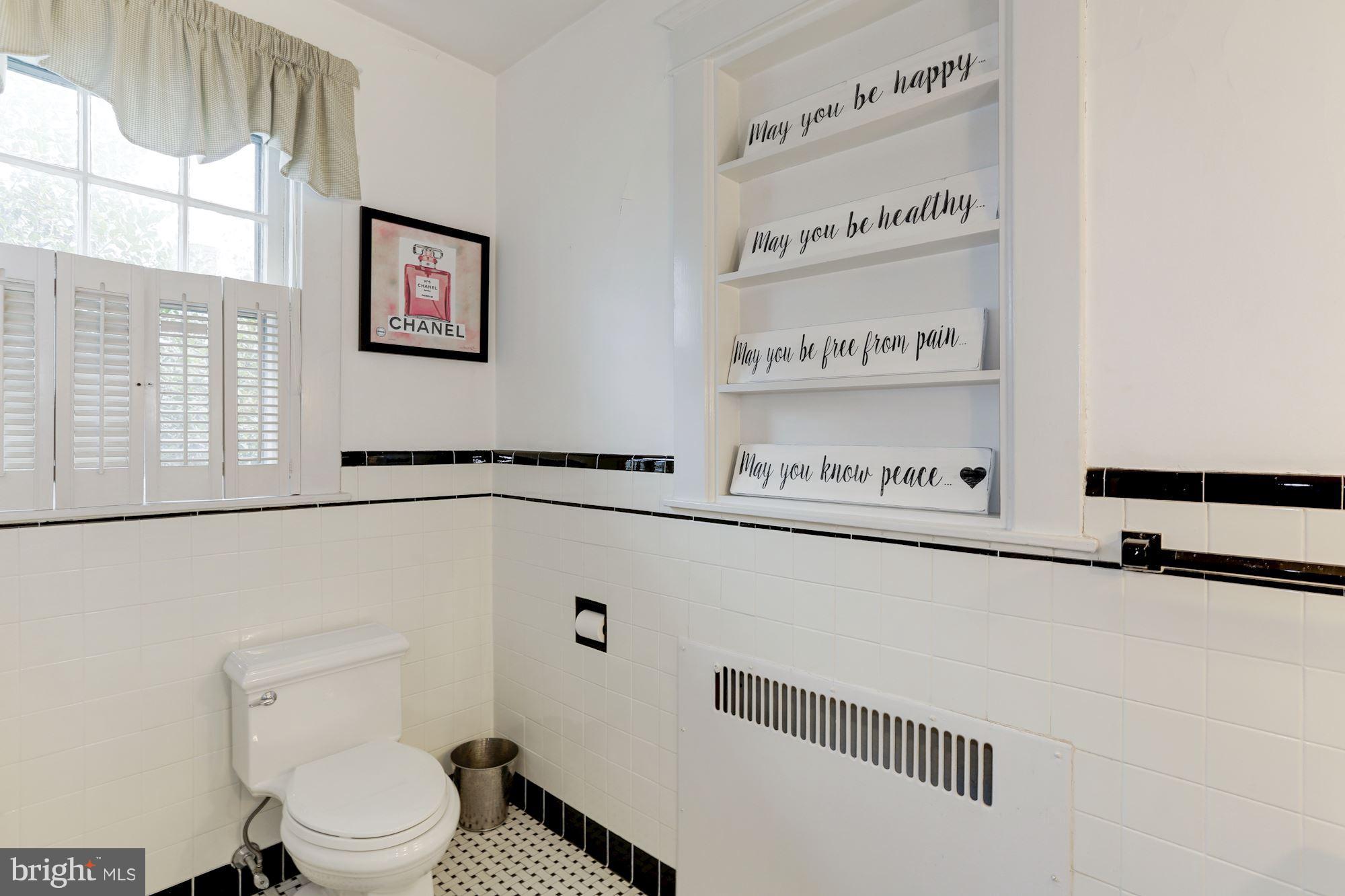 MURRAY HILL - Residential