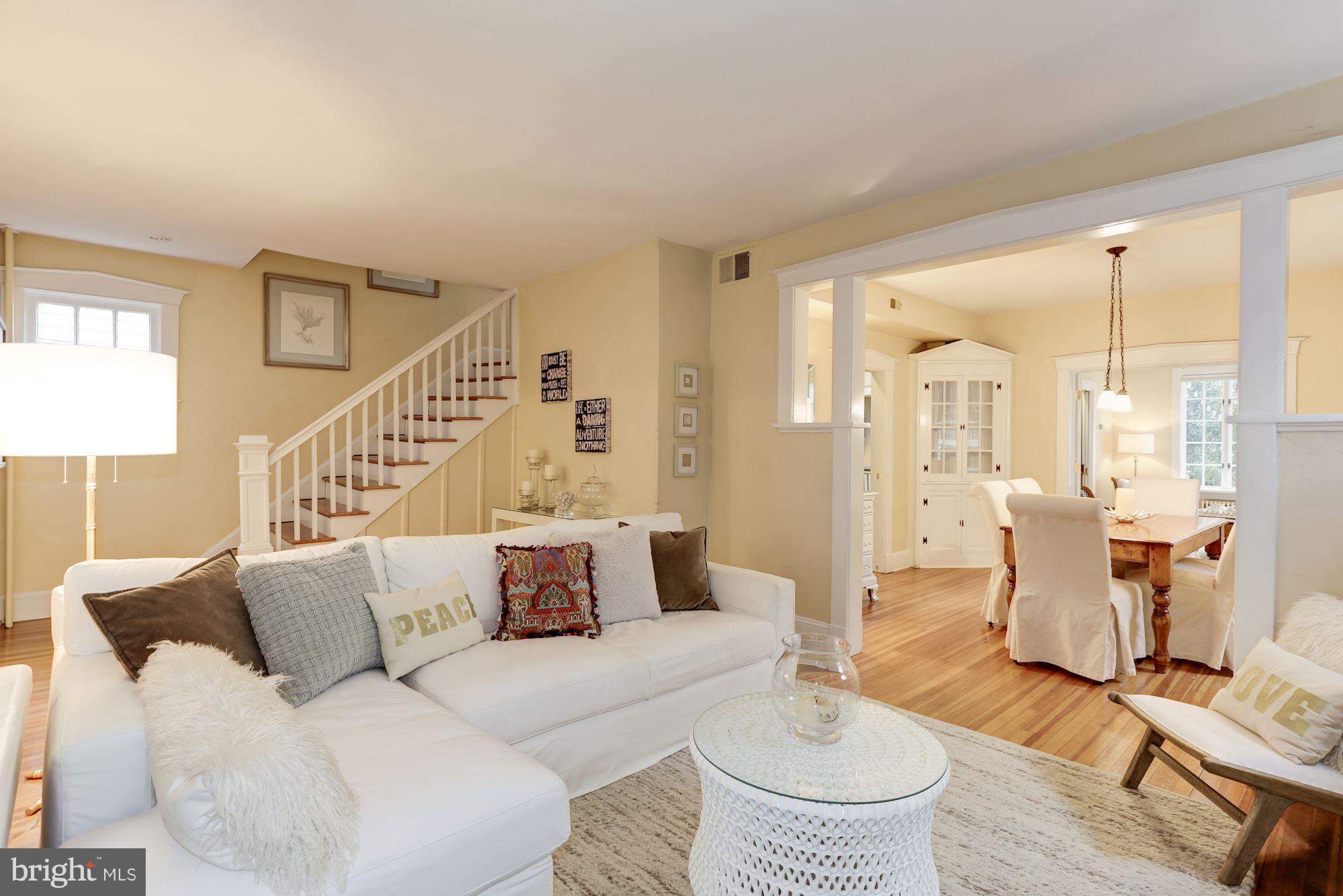 MURRAY HILL - Residential