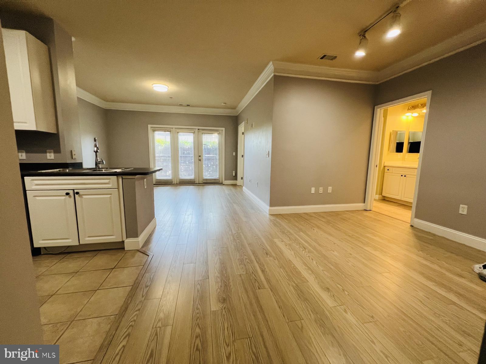 FITZ AT ROCKVILLE TOWN C - Residential