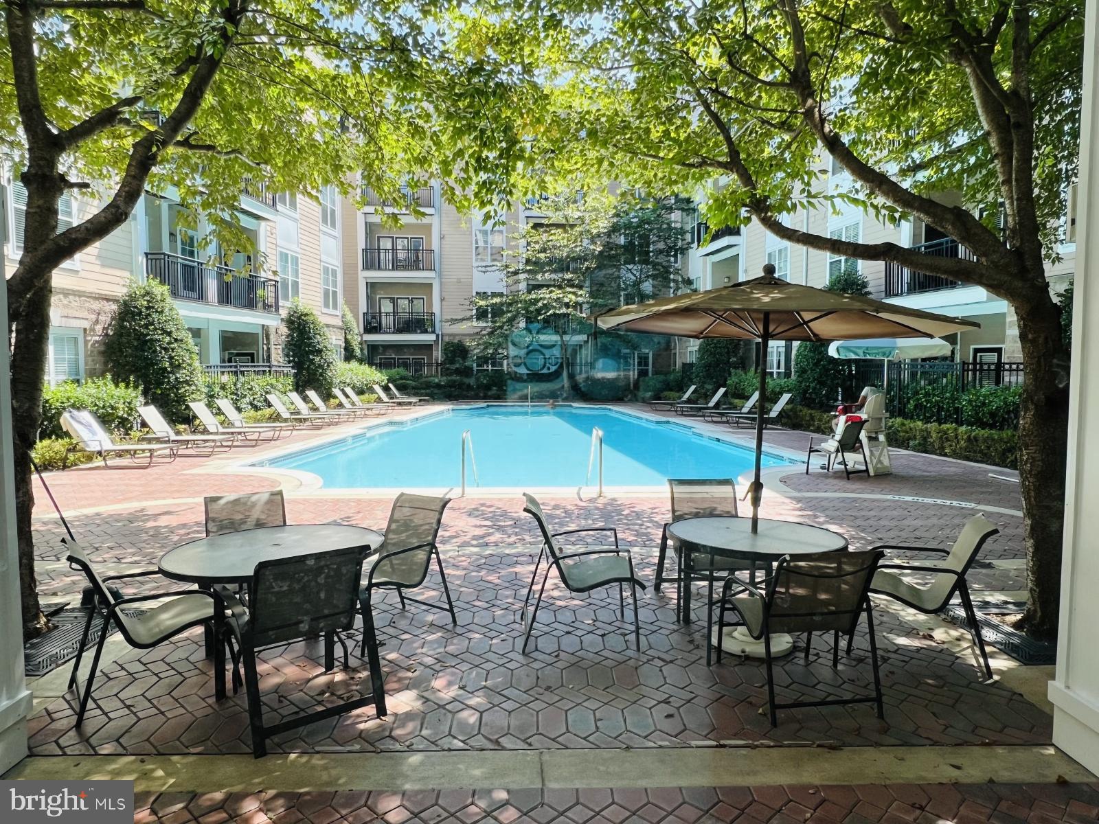 FITZ AT ROCKVILLE TOWN C - Residential