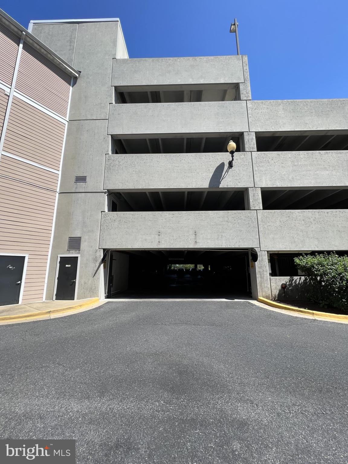 FITZ AT ROCKVILLE TOWN C - Residential